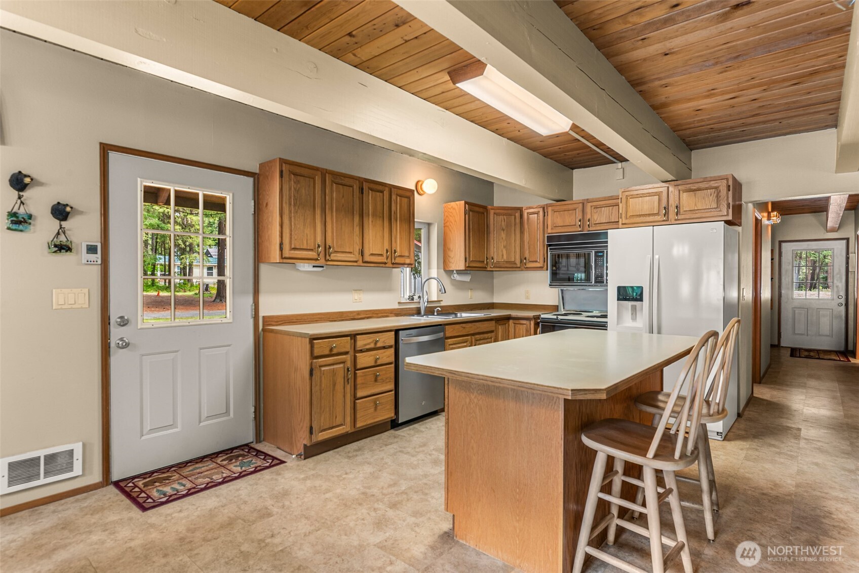 2605 Larch Drive Property Photo 16