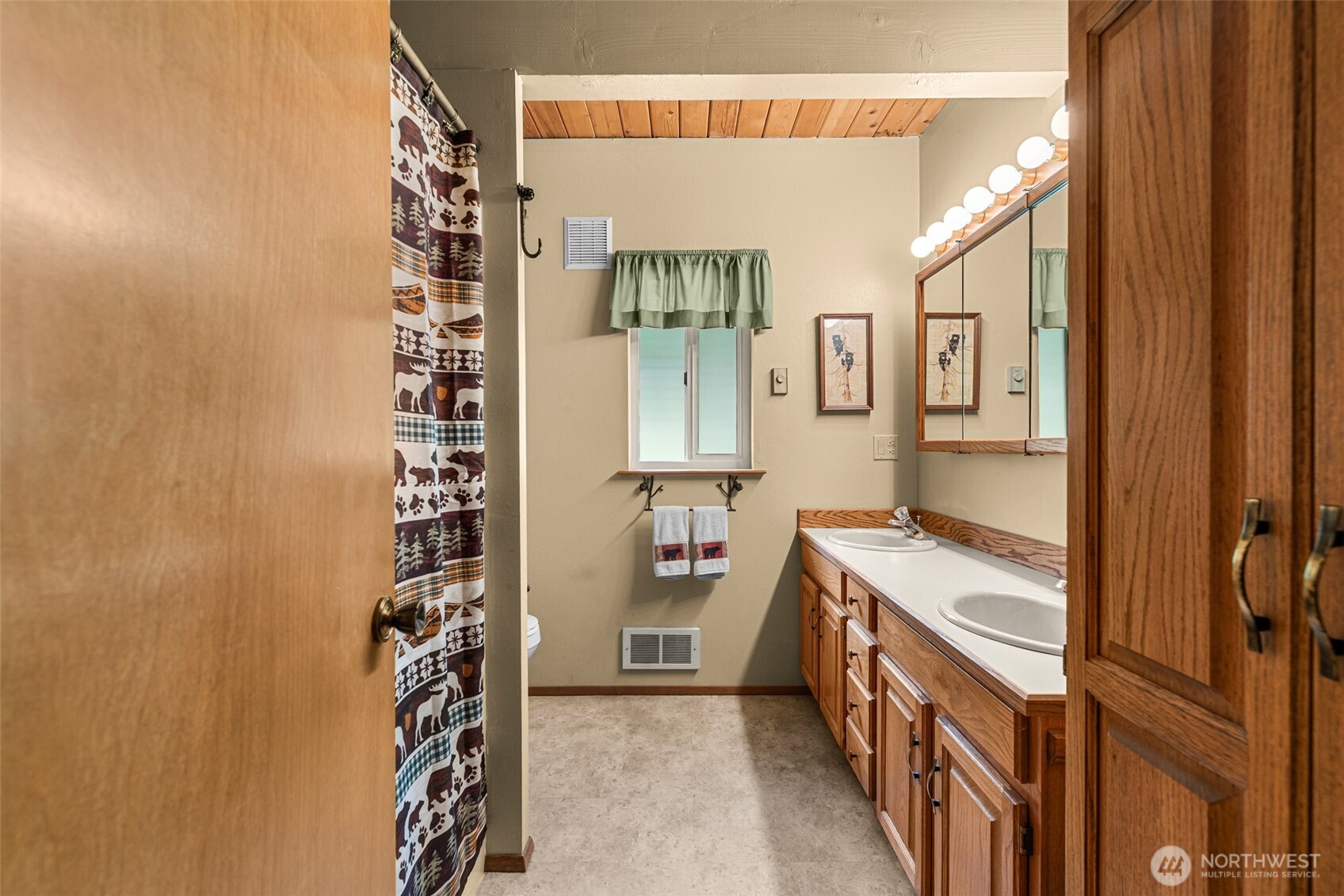 2605 Larch Drive Property Photo 25