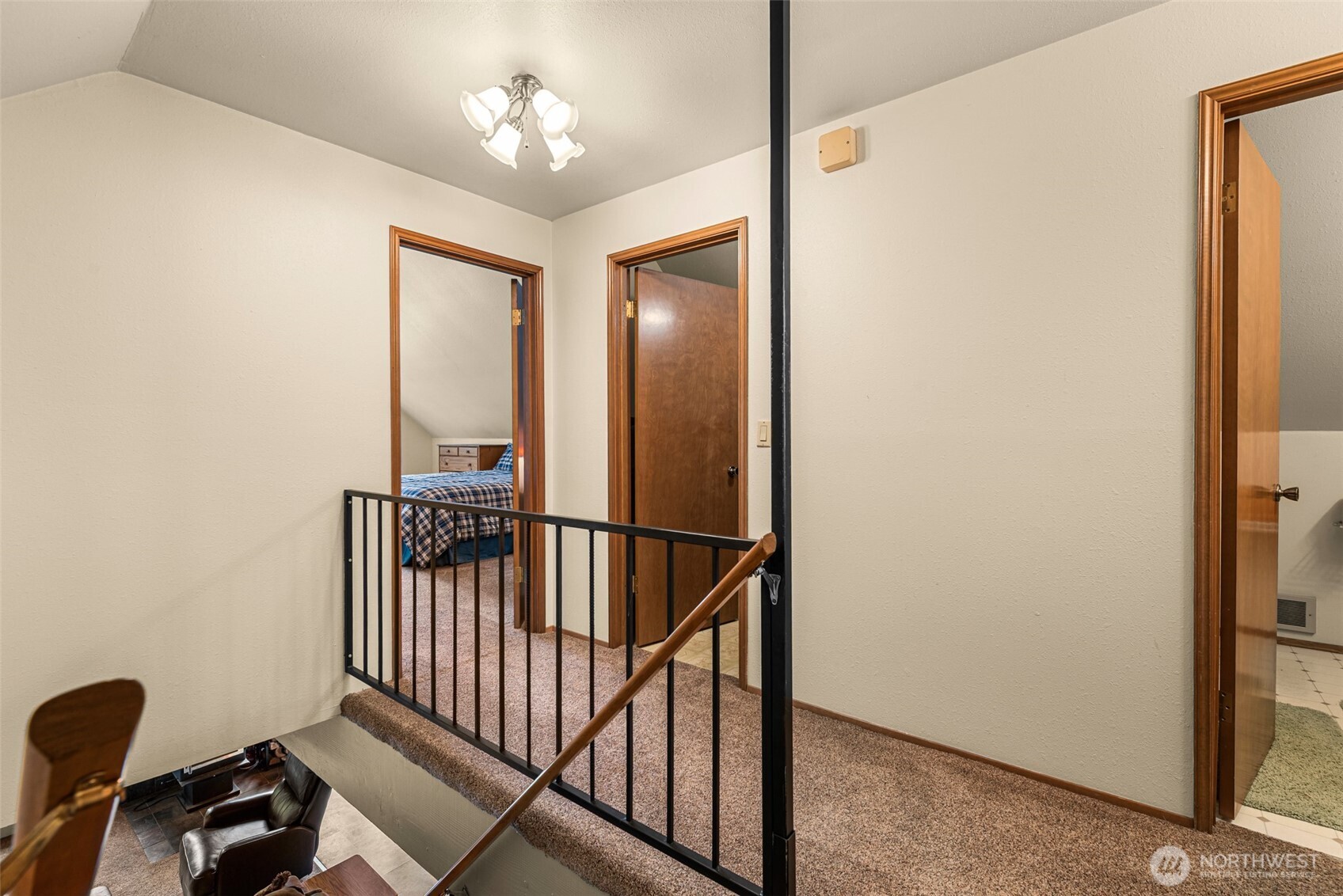 2605 Larch Drive Property Photo 28