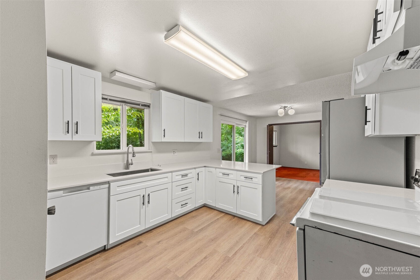13019 13021 94th Avenue Property Photo 10