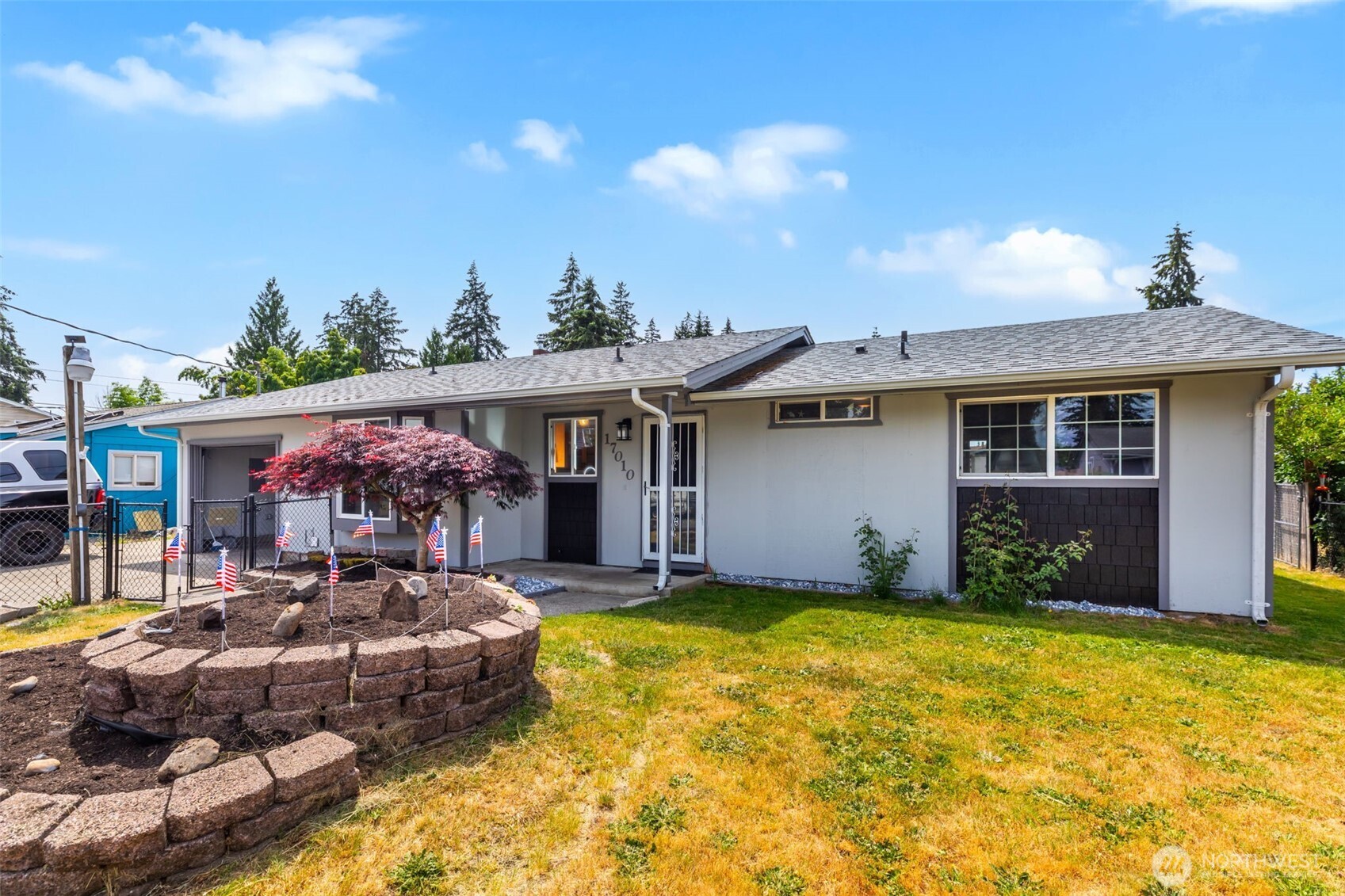 17010 16th Avenue Property Photo 3