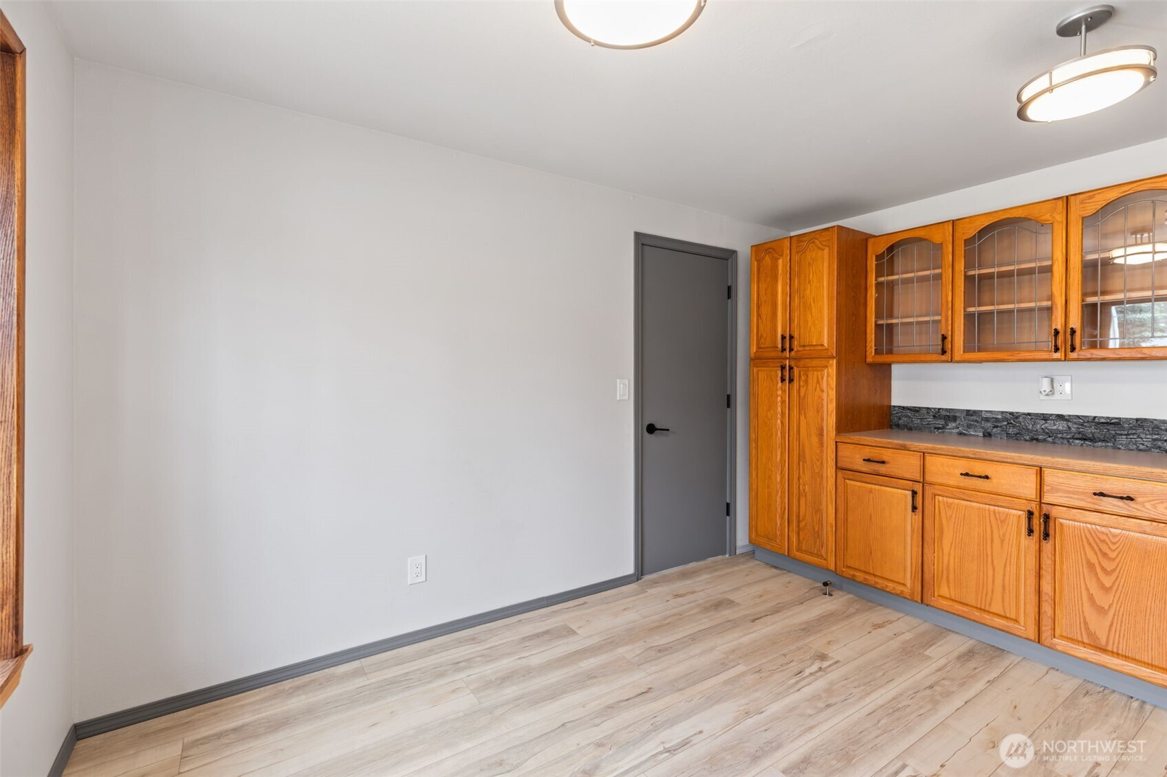 17010 16th Avenue Property Photo 9