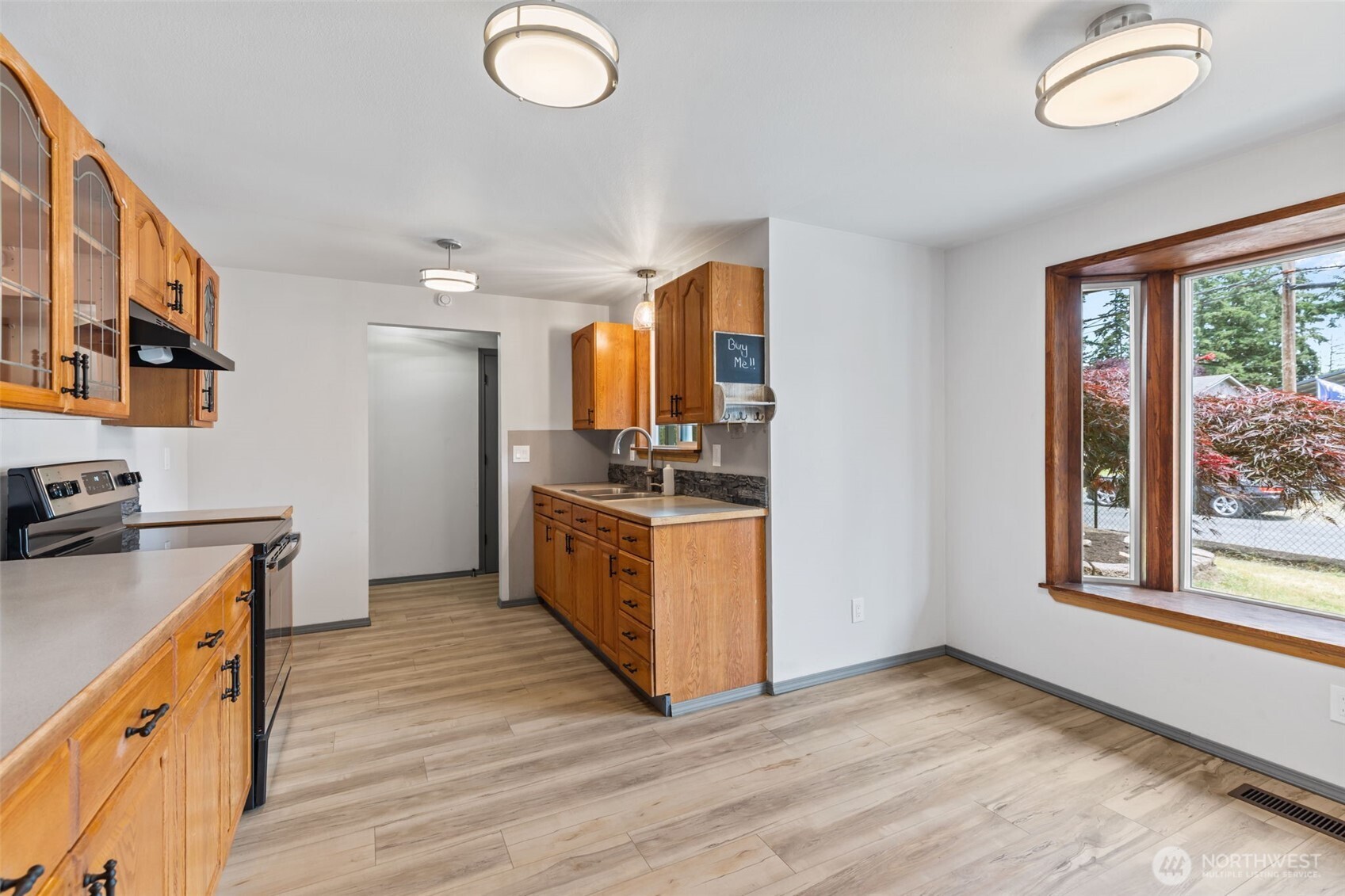 17010 16th Avenue Property Photo 12