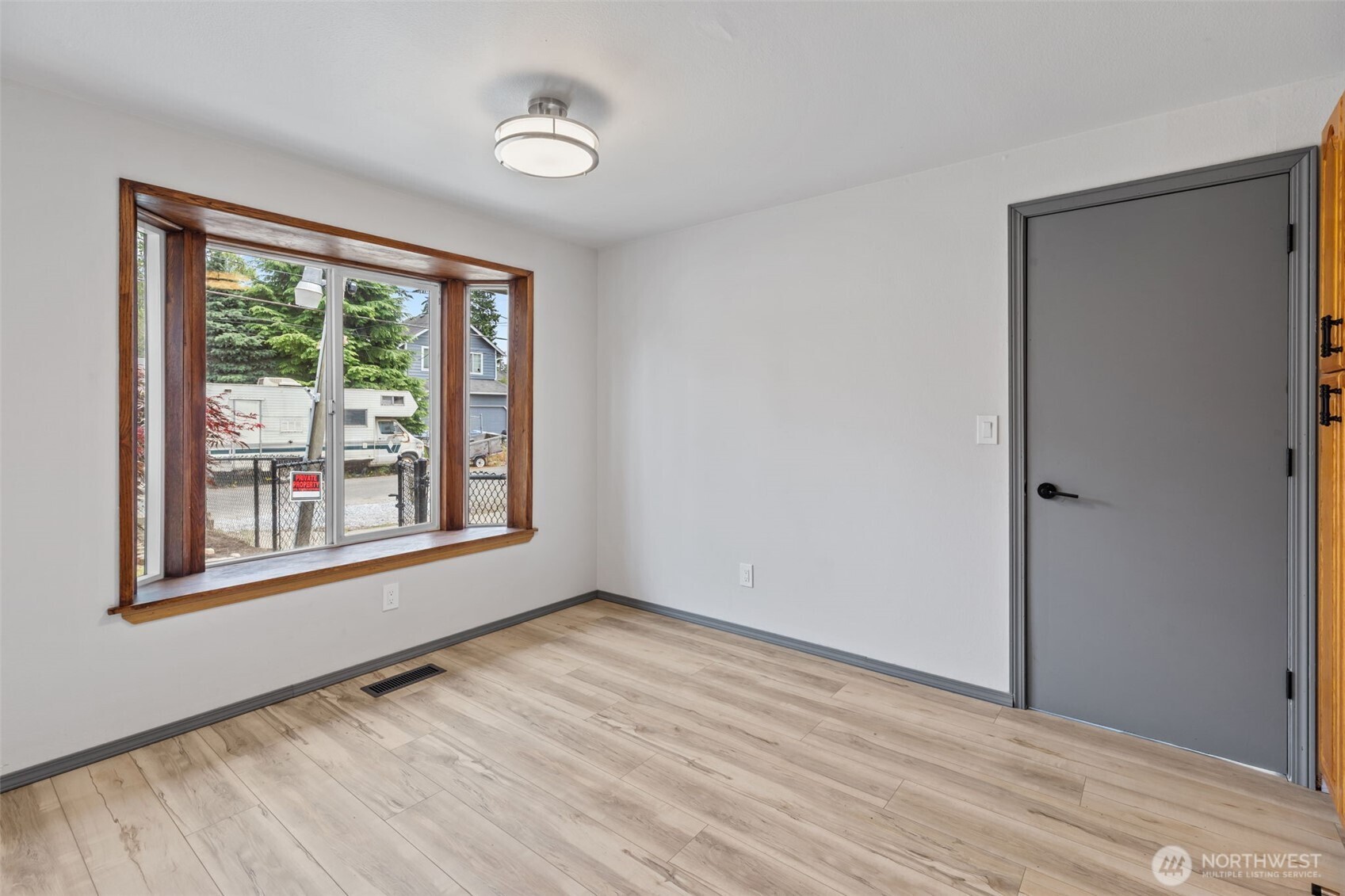17010 16th Avenue Property Photo 27