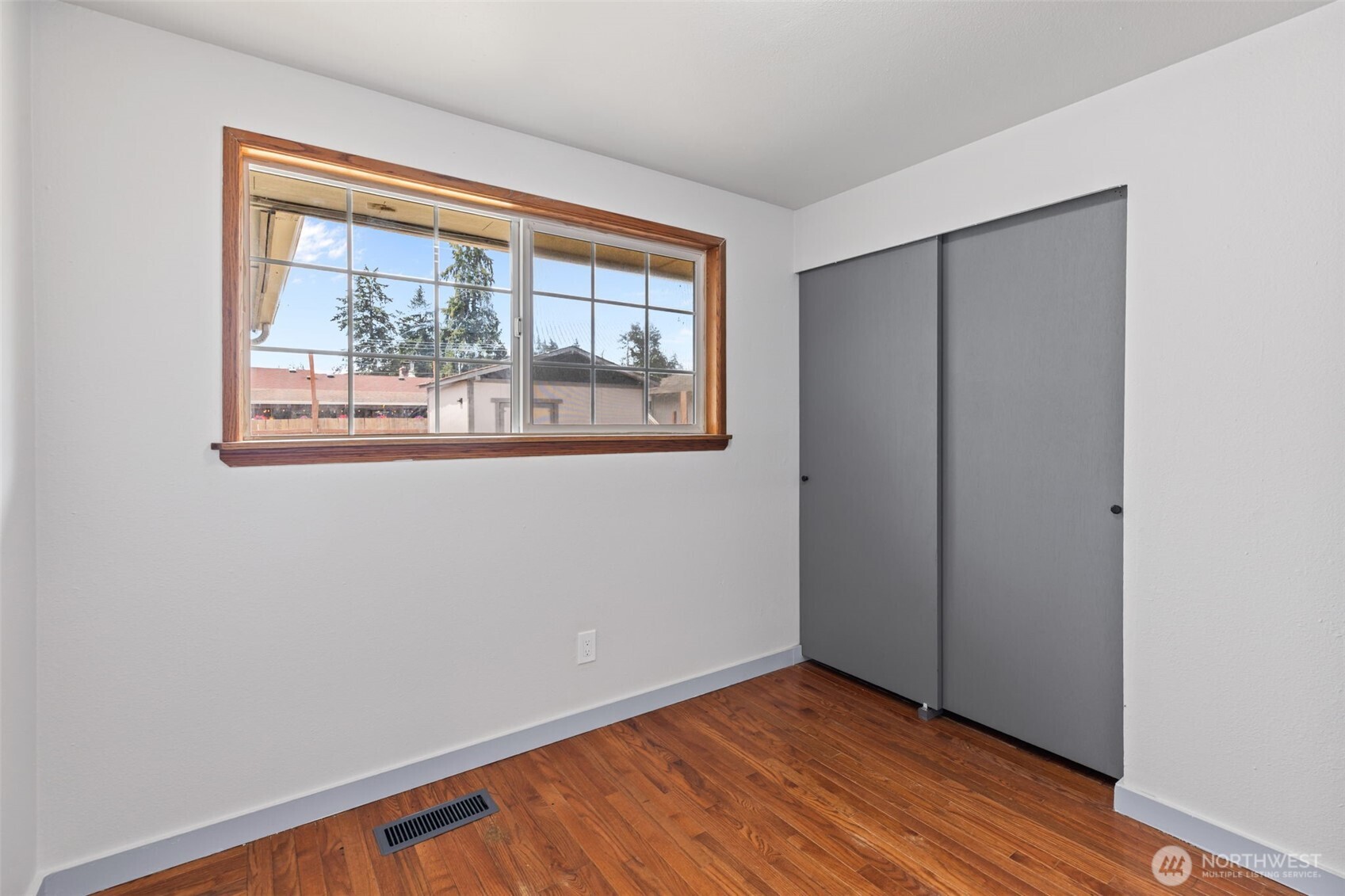 17010 16th Avenue Property Photo 31