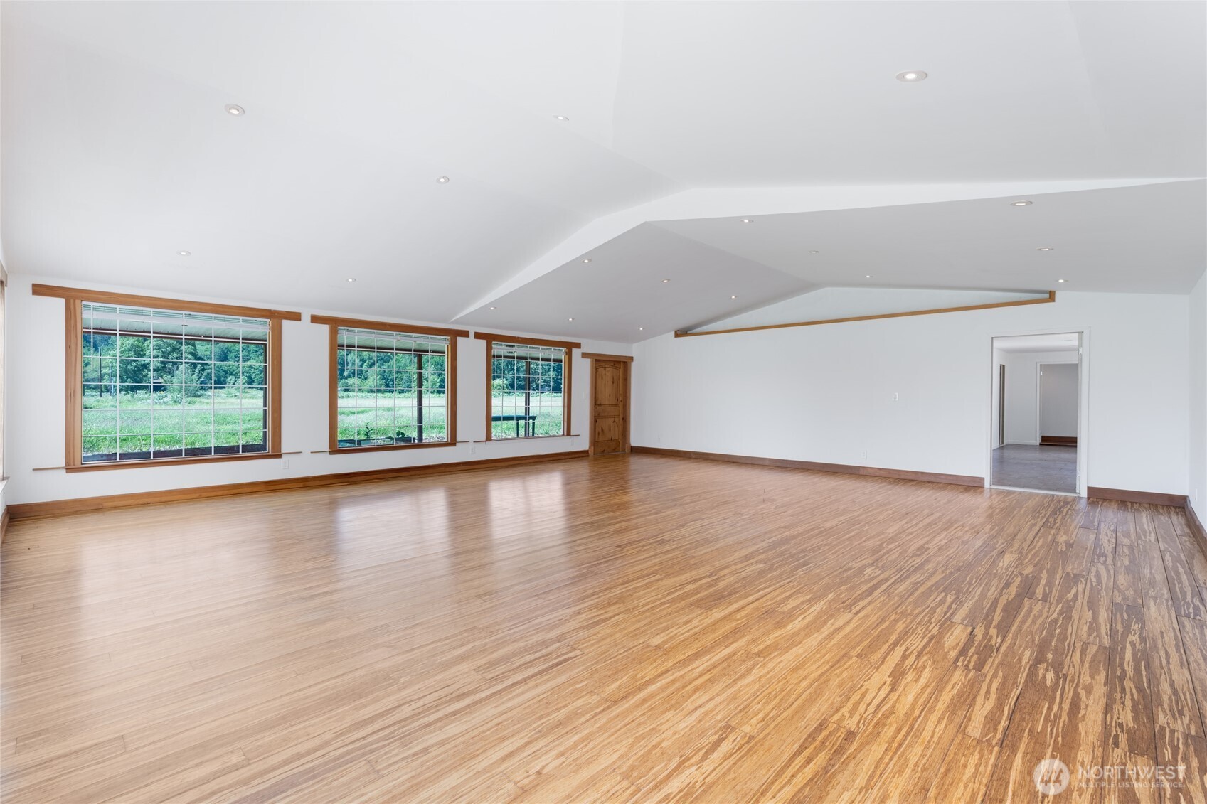 57 Covered Bridge Rd Property Photo 6
