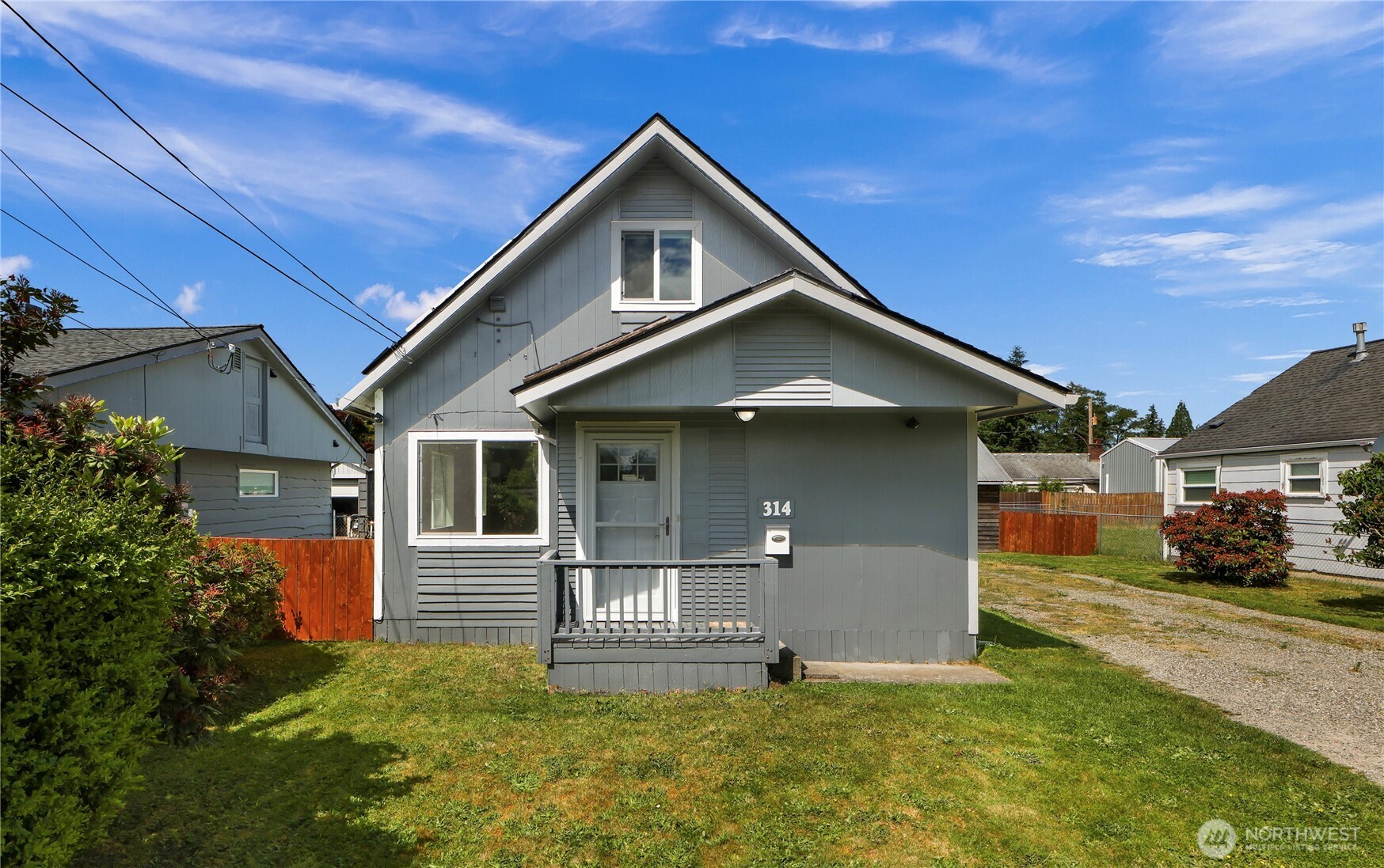 314 Central Street Property Photo 2