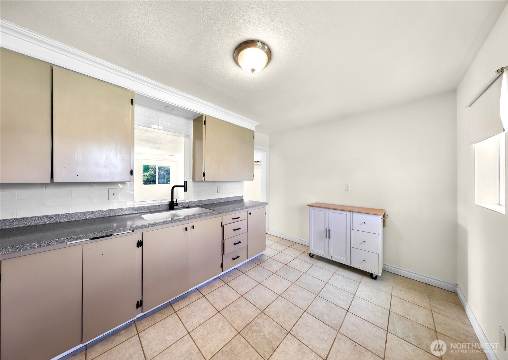 314 Central Street Property Photo 15