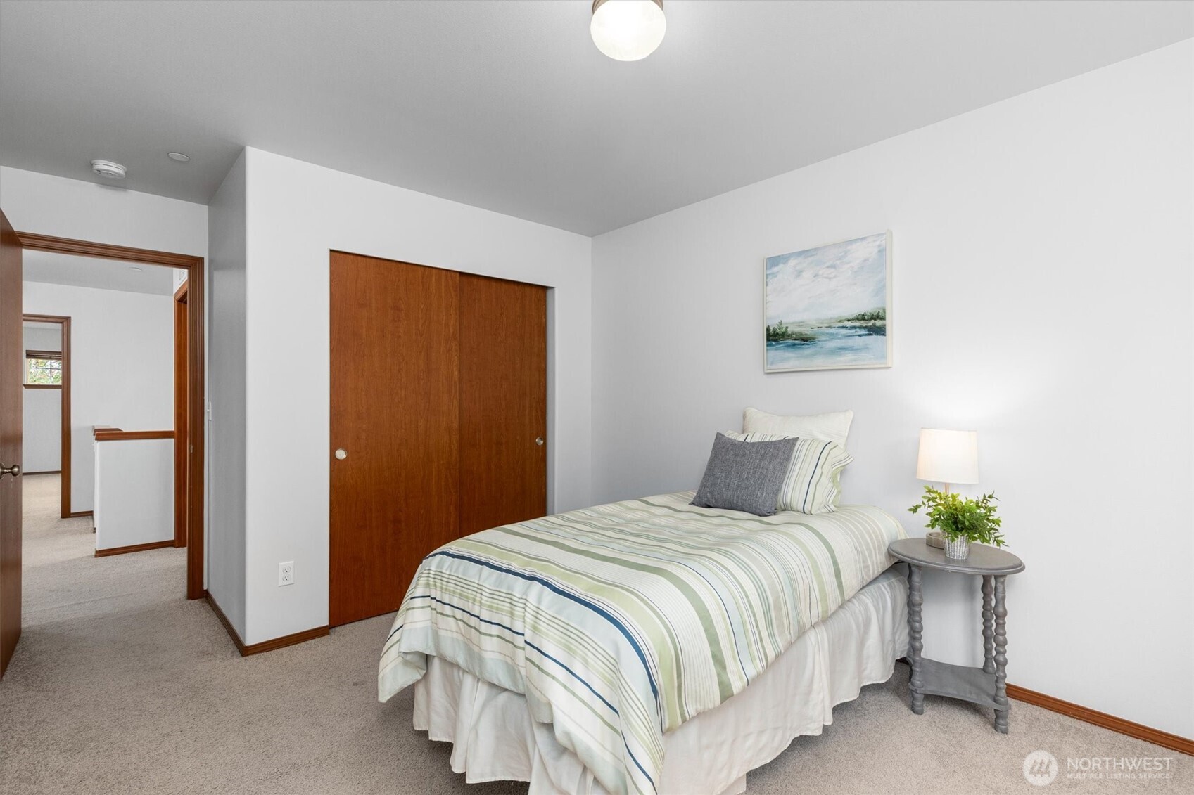 1190 Swan Loop Property Photo 23