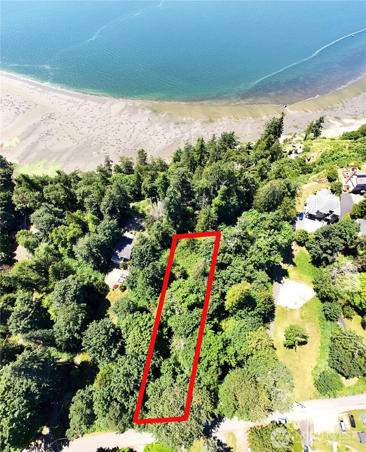 8222 Shoemaker Road Property Photo 3