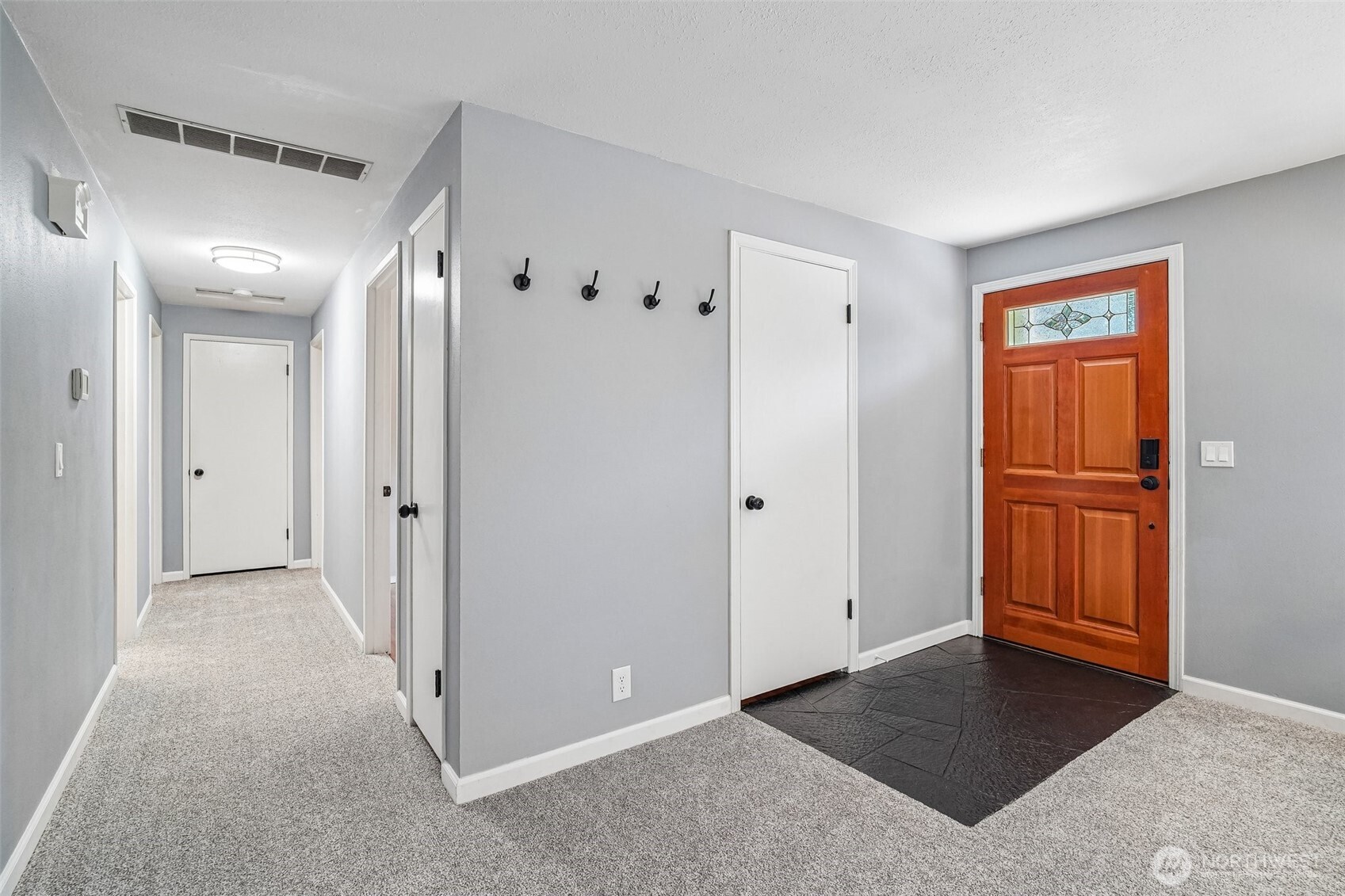 1515 213th Place Property Photo 6