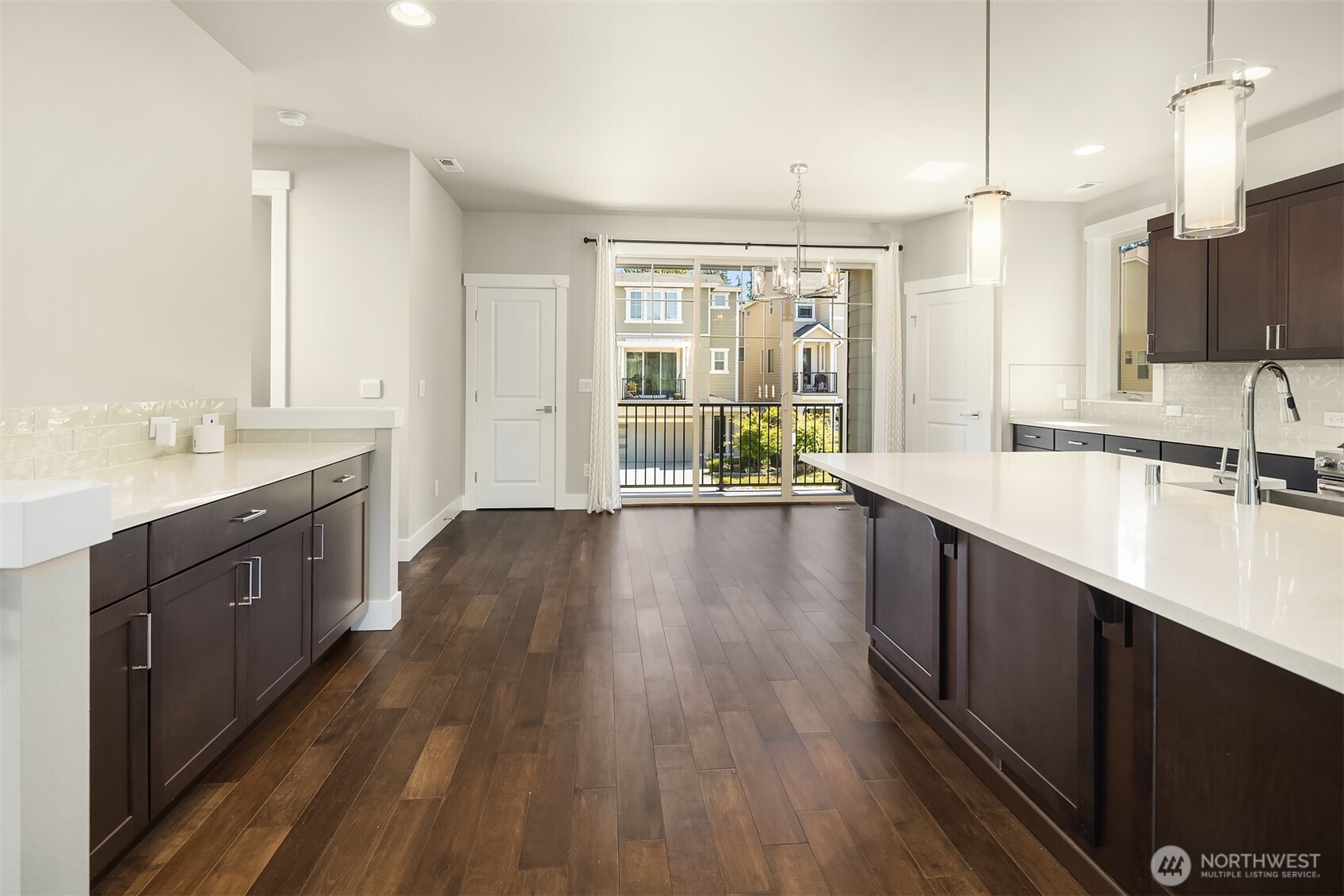 14012 12th Place Property Photo 4