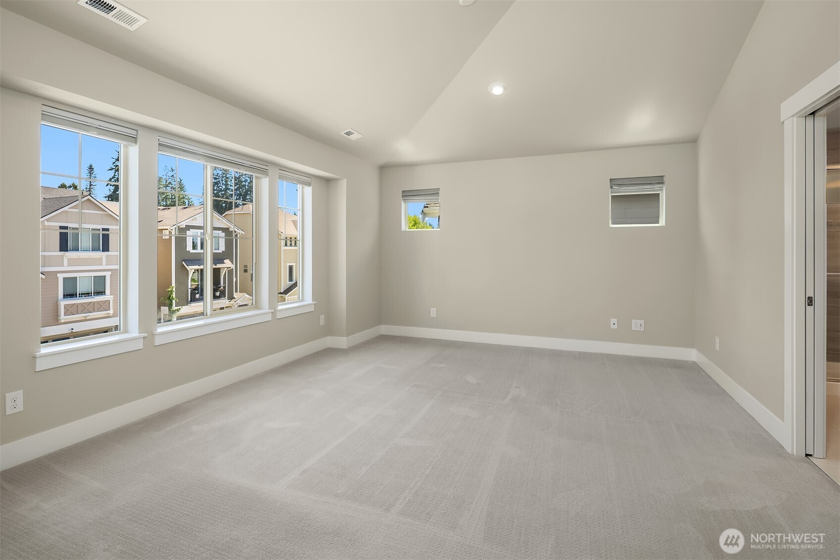 14012 12th Place Property Photo 10