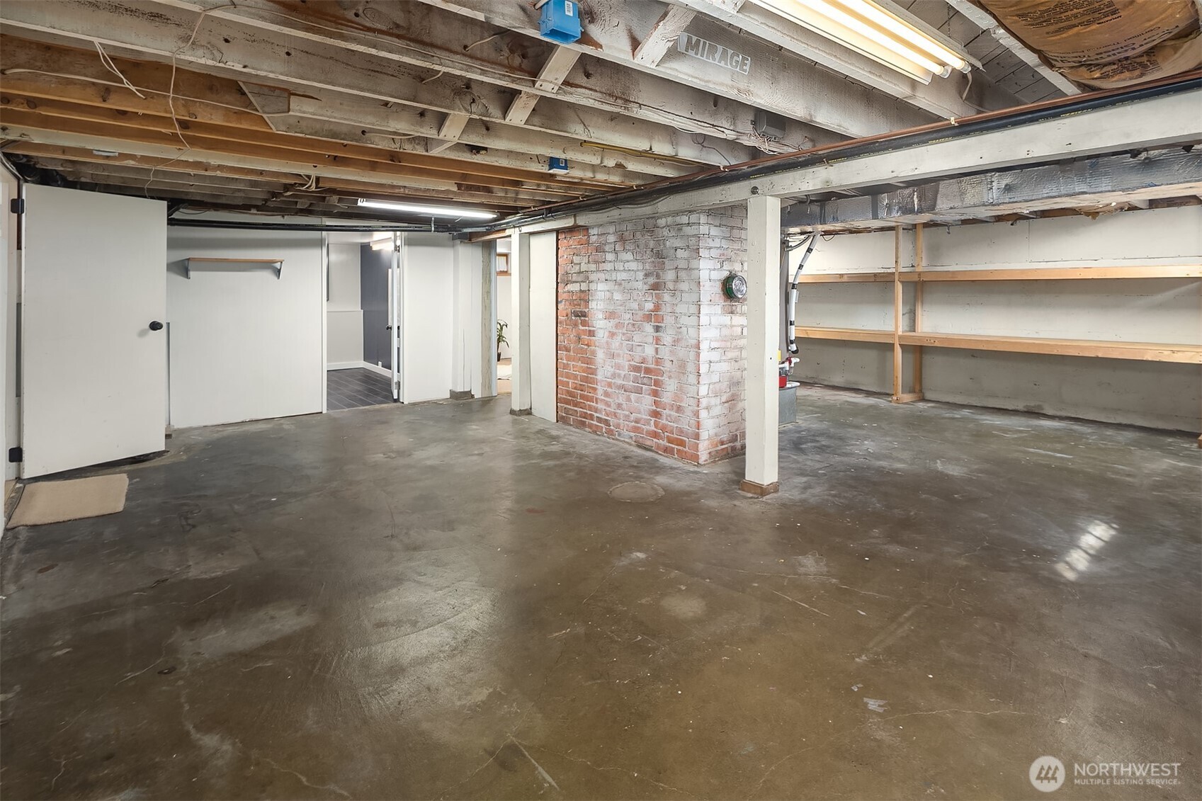 5810 Commercial Avenue Property Photo 24