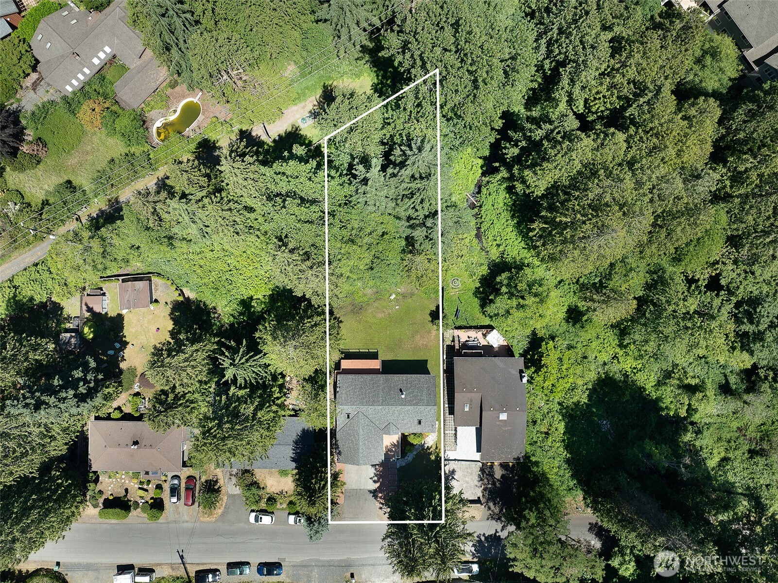 1226 Ne Ballinger Place Property Photo 3