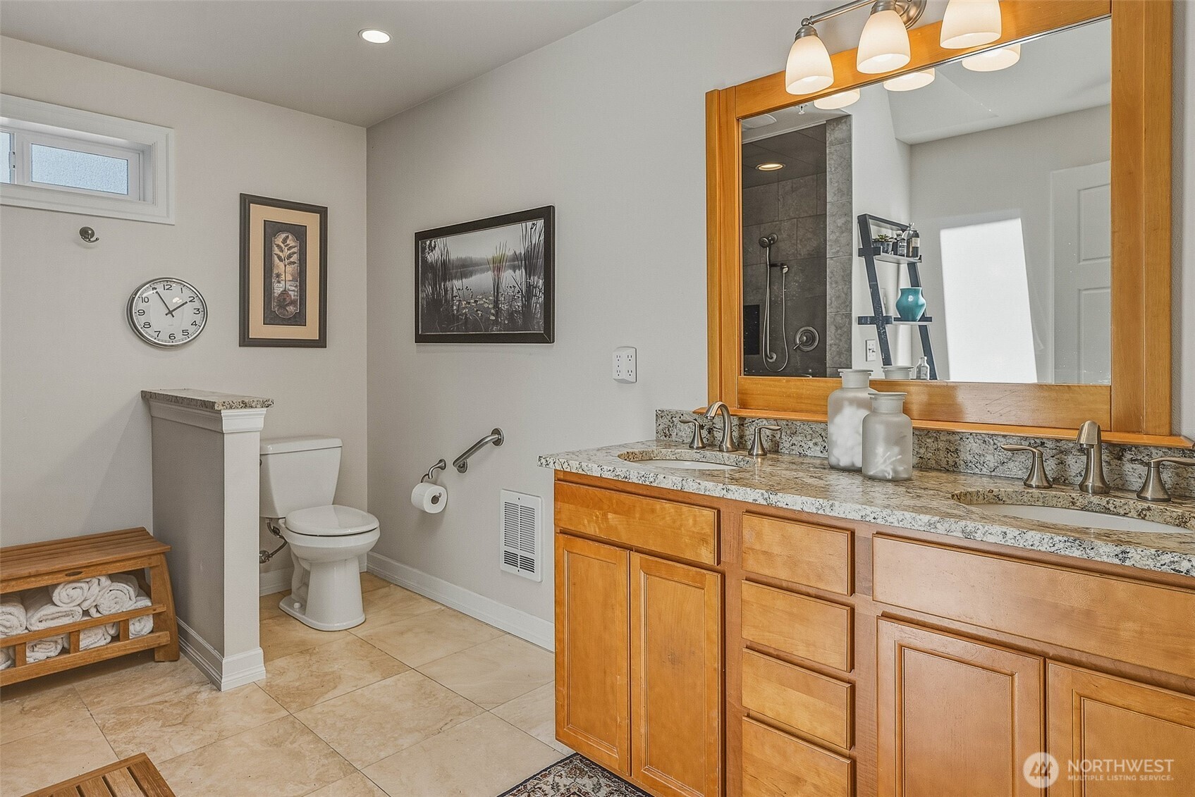 1226 Ne Ballinger Place Property Photo 21