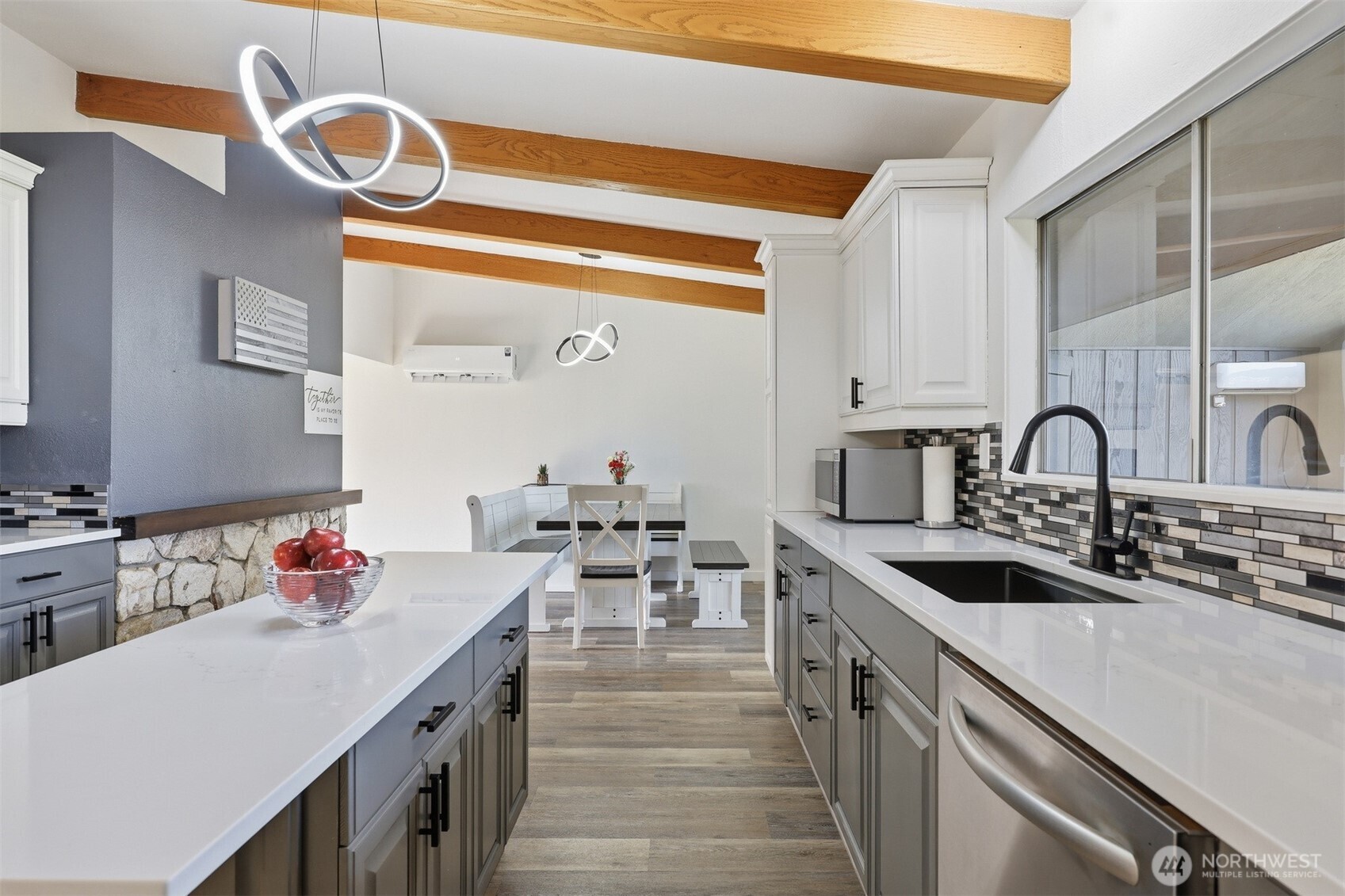 8808 Line Road Property Photo 12