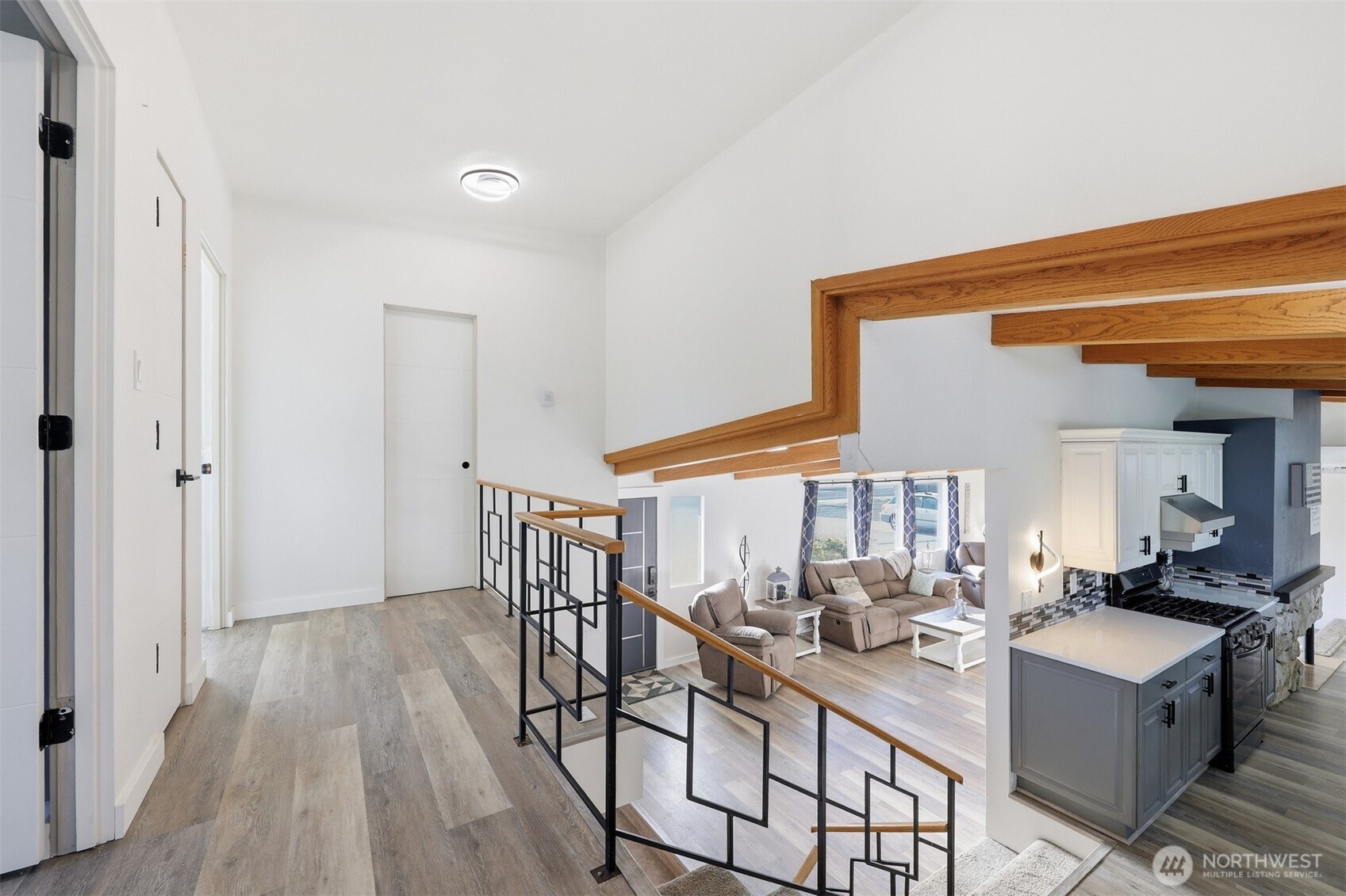 8808 Line Road Property Photo 15