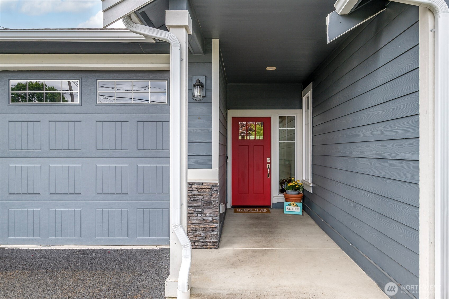 1502 12th Avenue Property Photo 2