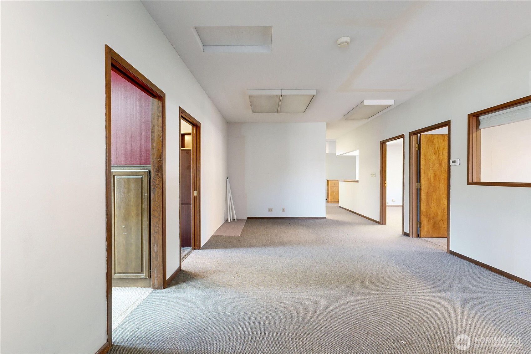 103 E Poplar Street Property Photo 26