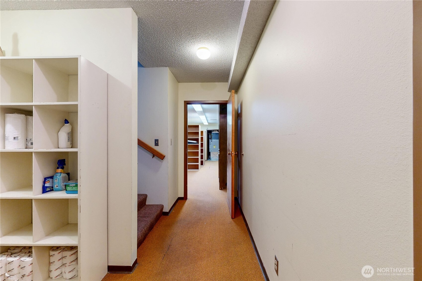 103 E Poplar Street Property Photo 33