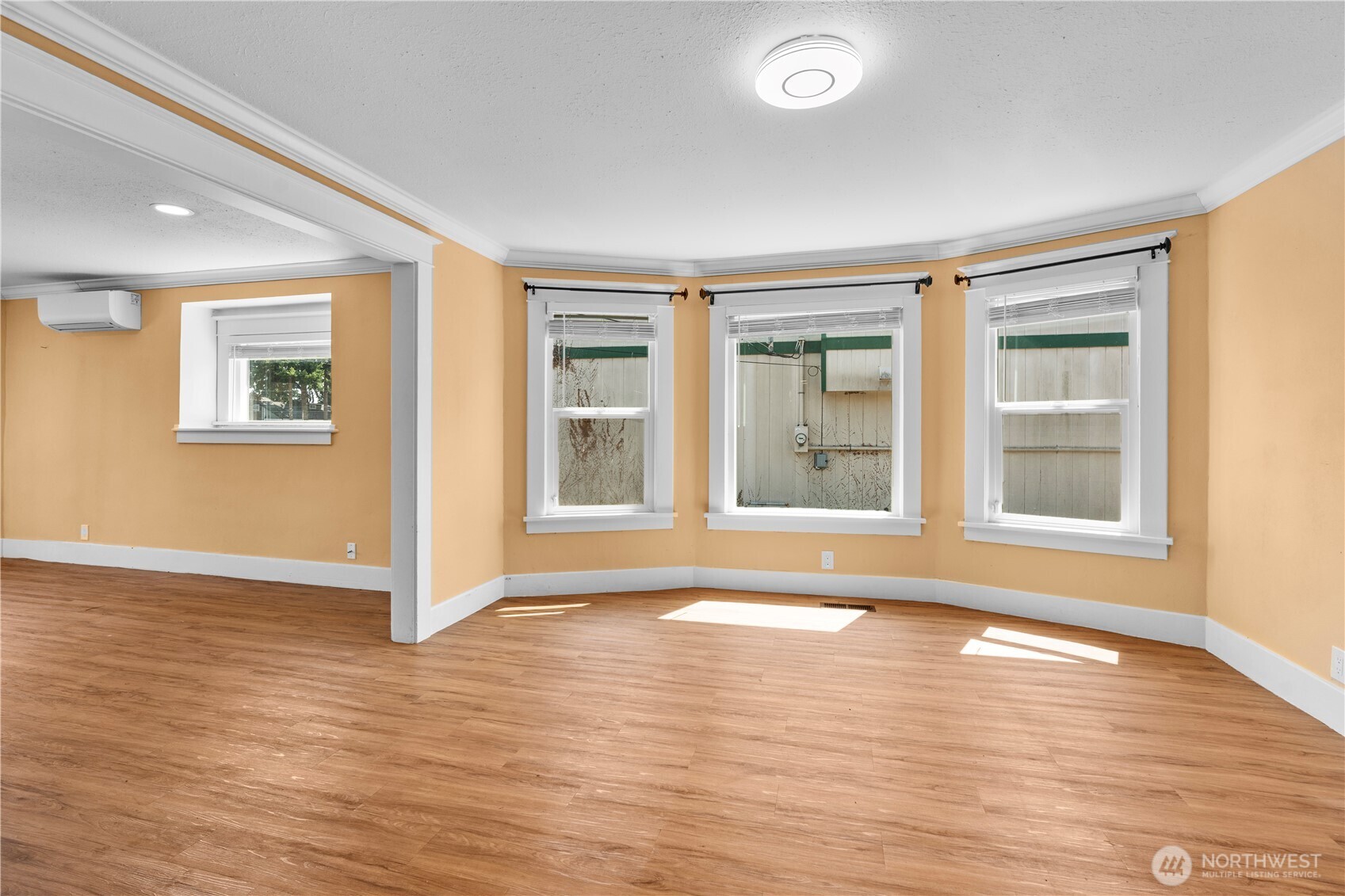 1314 S Cushman Avenue Property Photo 10