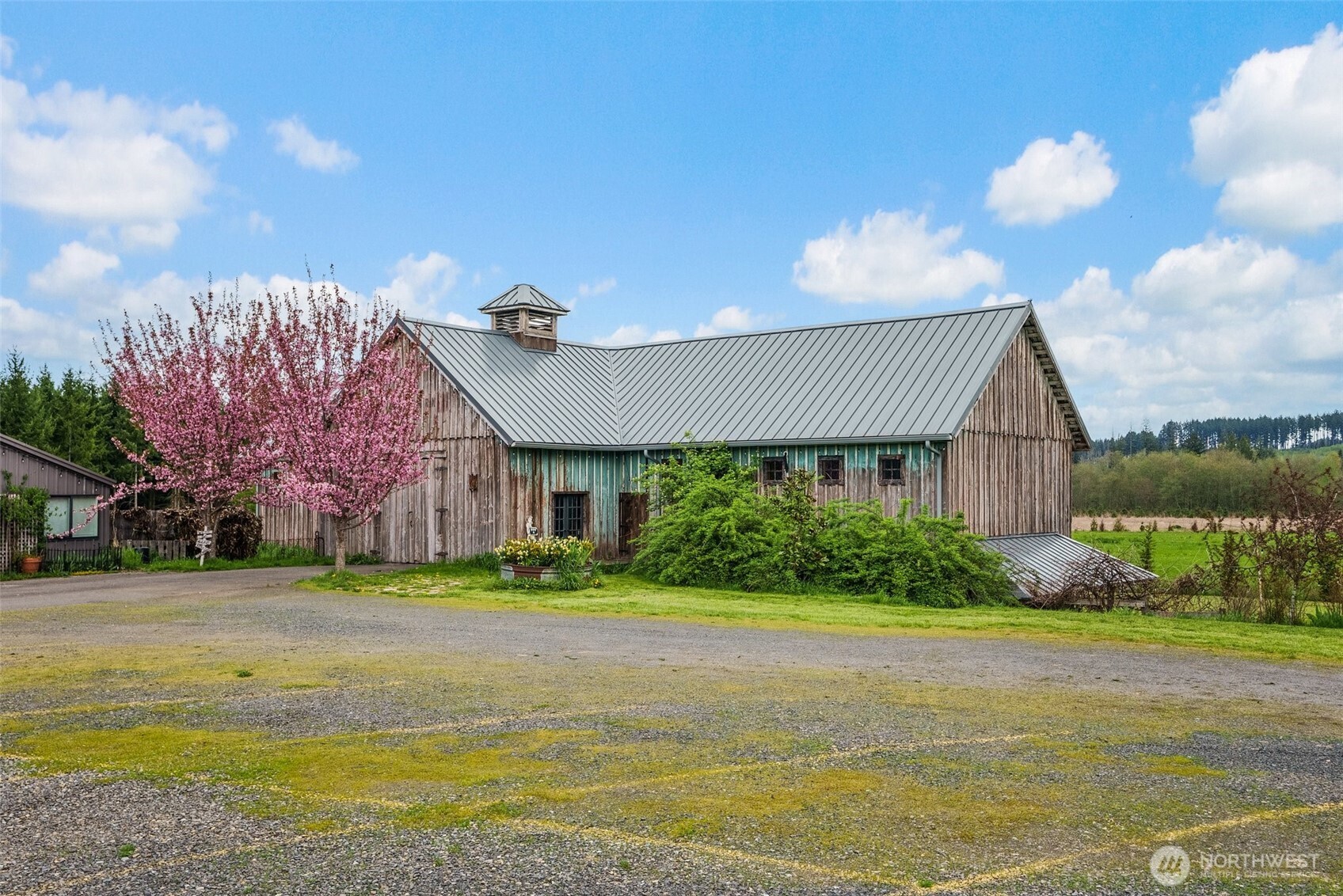 3605 Jackson Highway Property Photo 2