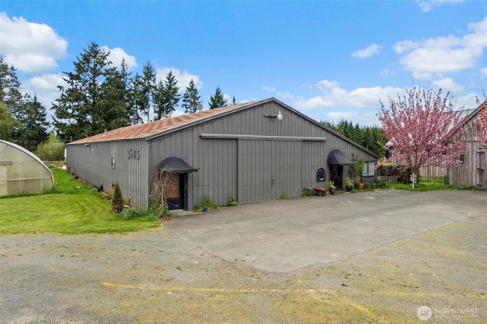 3605 Jackson Highway Property Photo 25