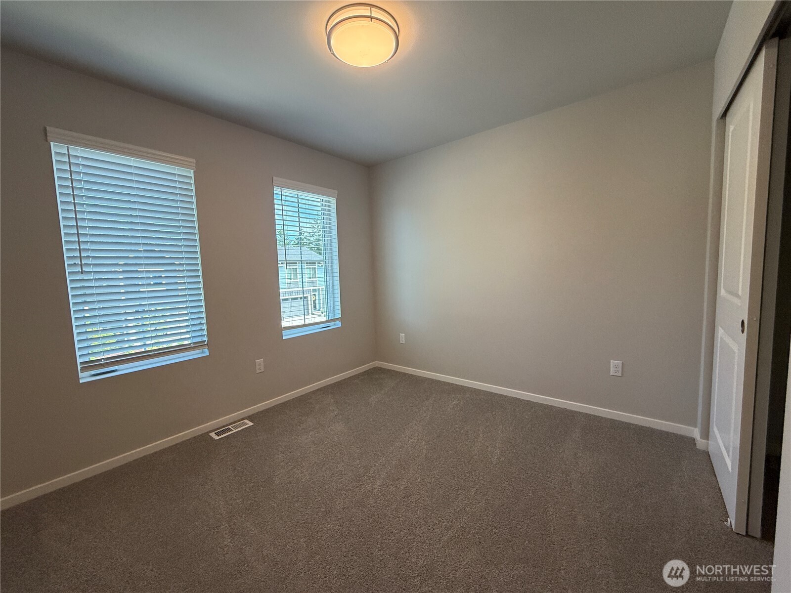 292 Ne Shadowhawk Lane Property Photo 12