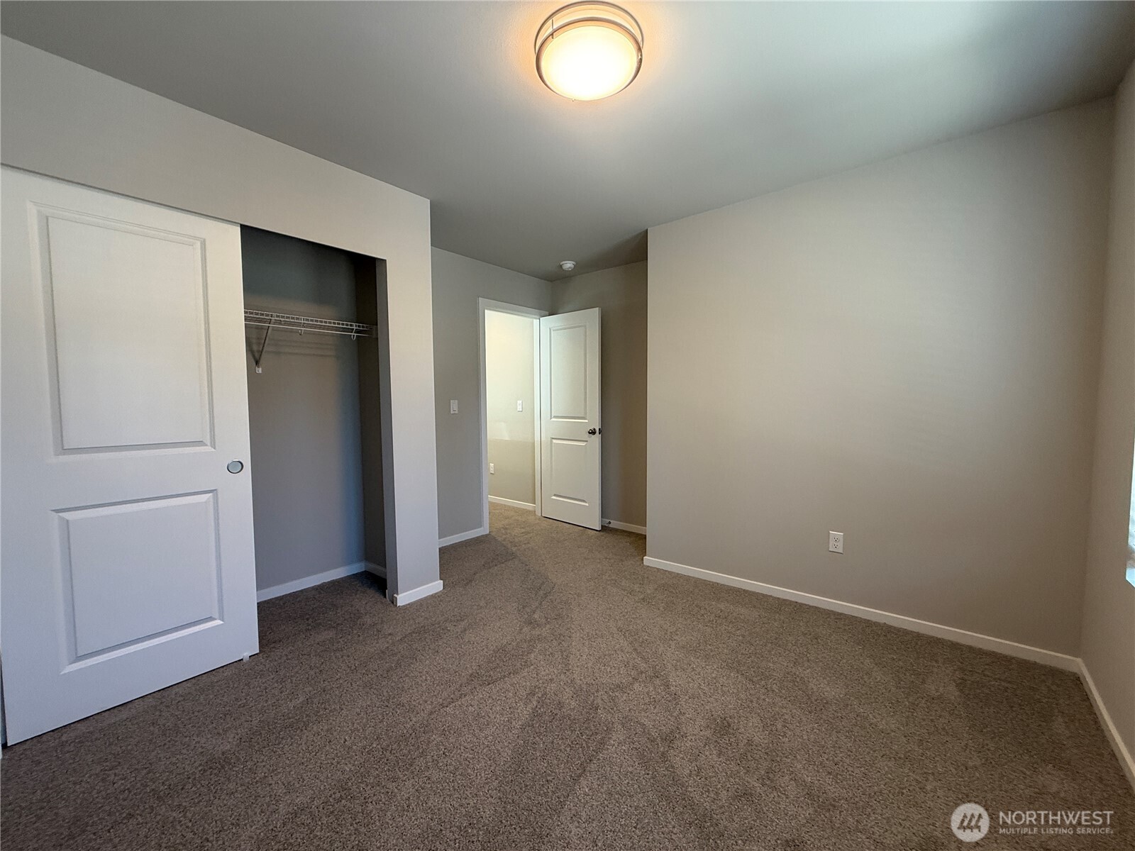 292 Ne Shadowhawk Lane Property Photo 13
