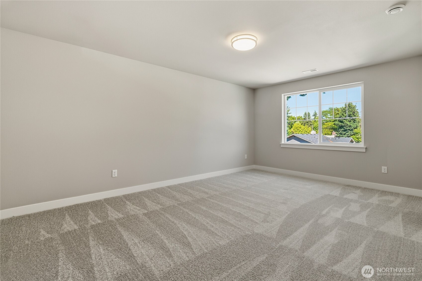 12902 Yakima Avenue Property Photo 13