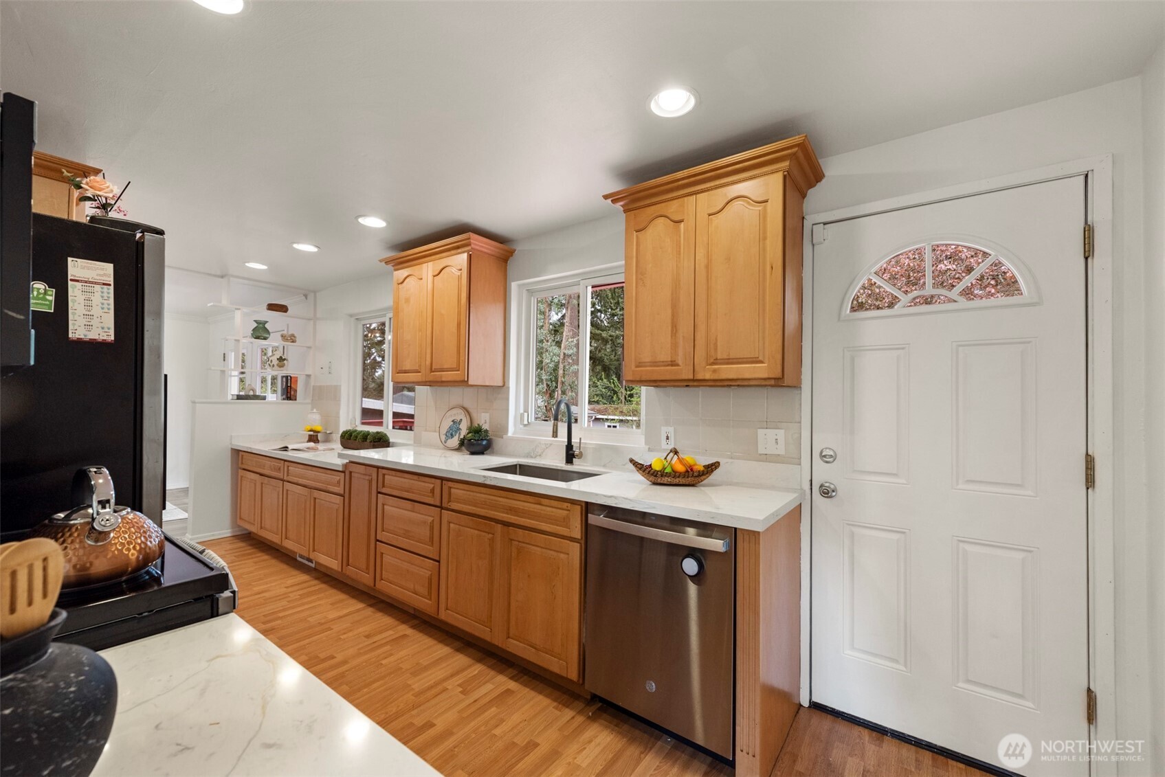 20310 5th Avenue Property Photo 9