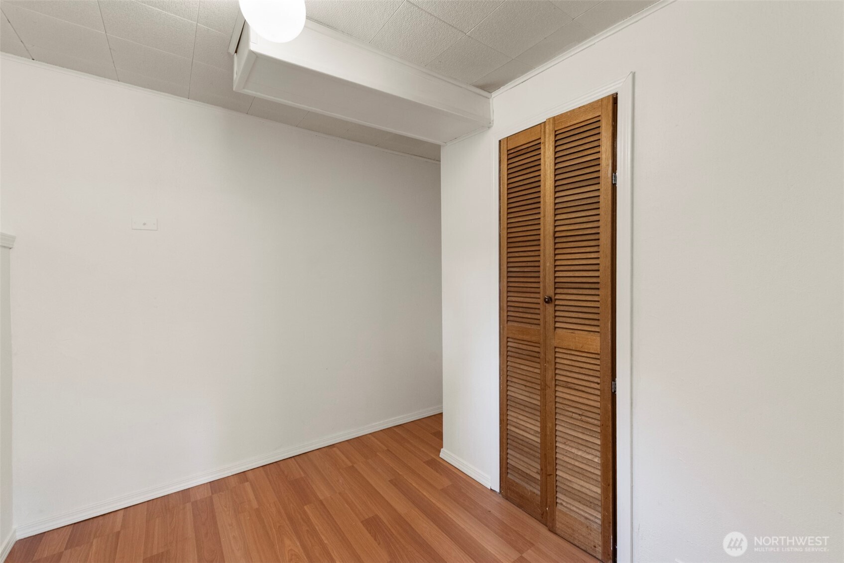 20310 5th Avenue Property Photo 17