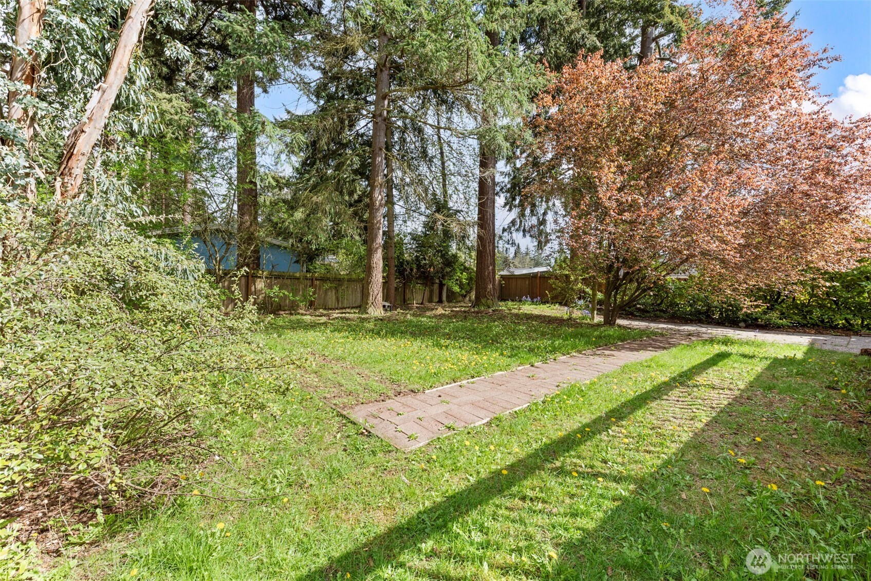 20310 5th Avenue Property Photo 25