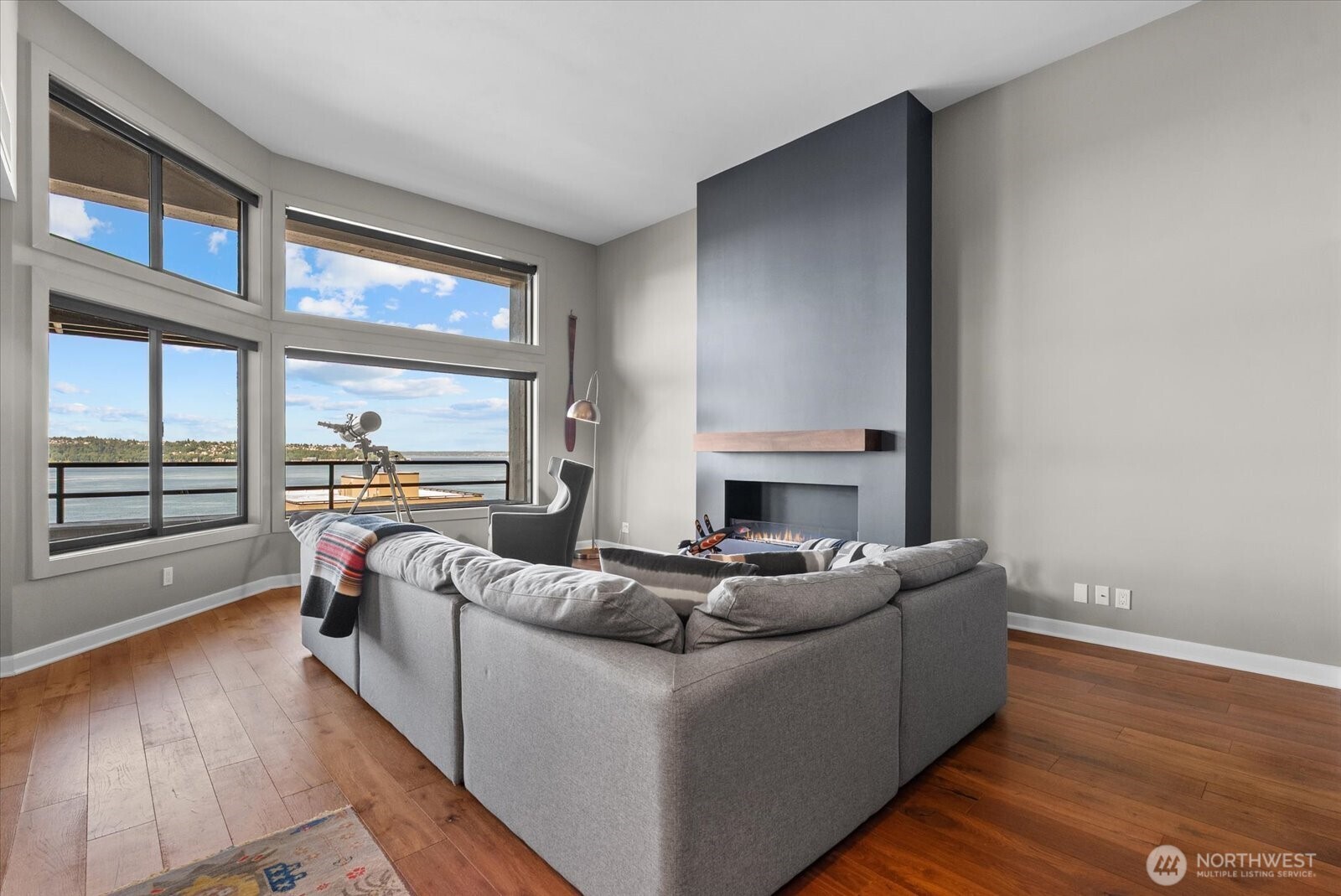 2021 1st Avenue C4 Property Photo 5