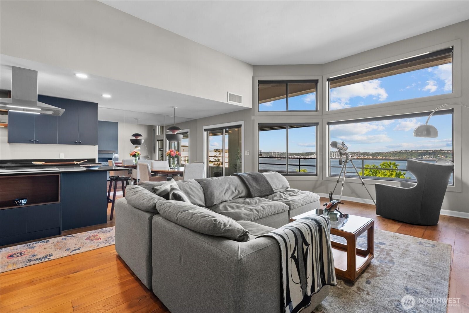 2021 1st Avenue C4 Property Photo 6