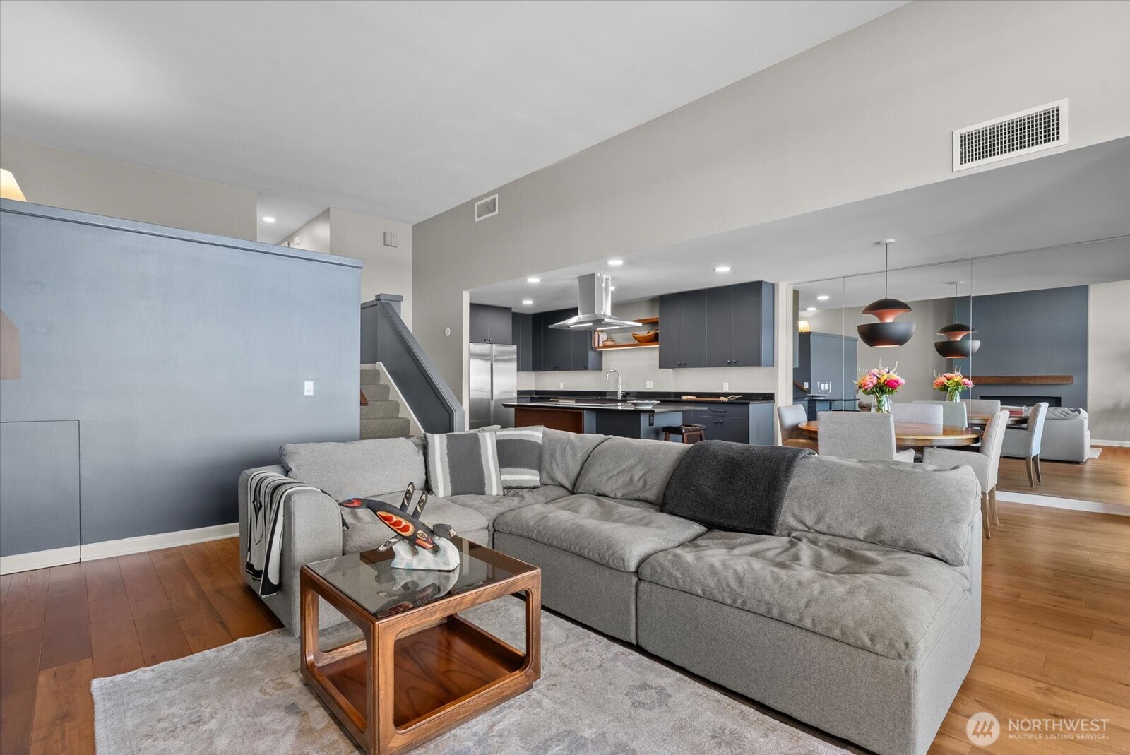 2021 1st Avenue C4 Property Photo 11