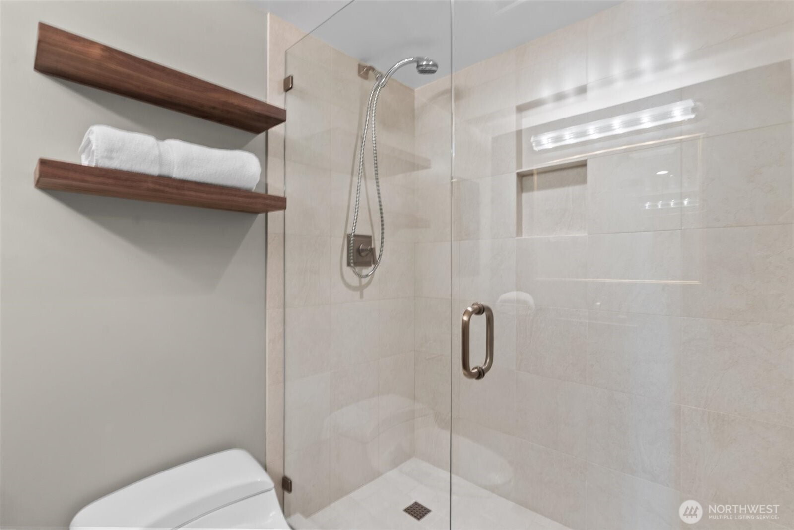 2021 1st Avenue C4 Property Photo 28
