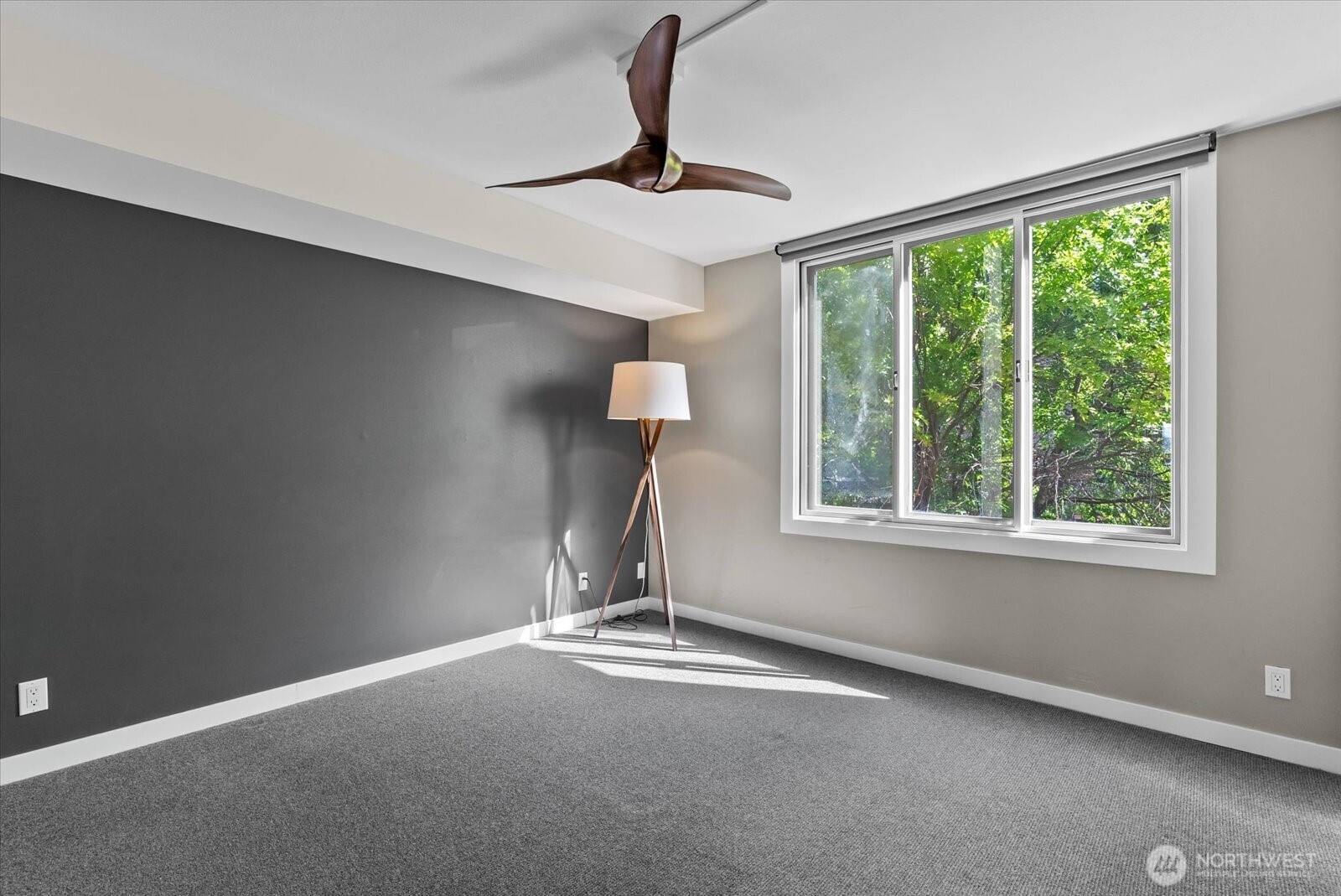 2021 1st Avenue C4 Property Photo 29