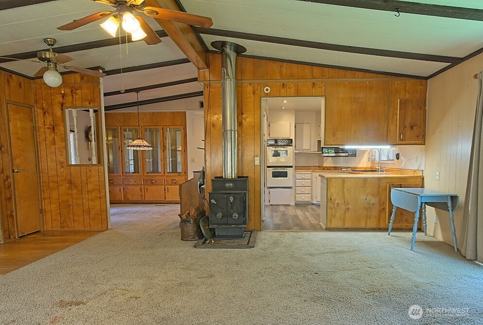 141 Quiet Place Property Photo 13