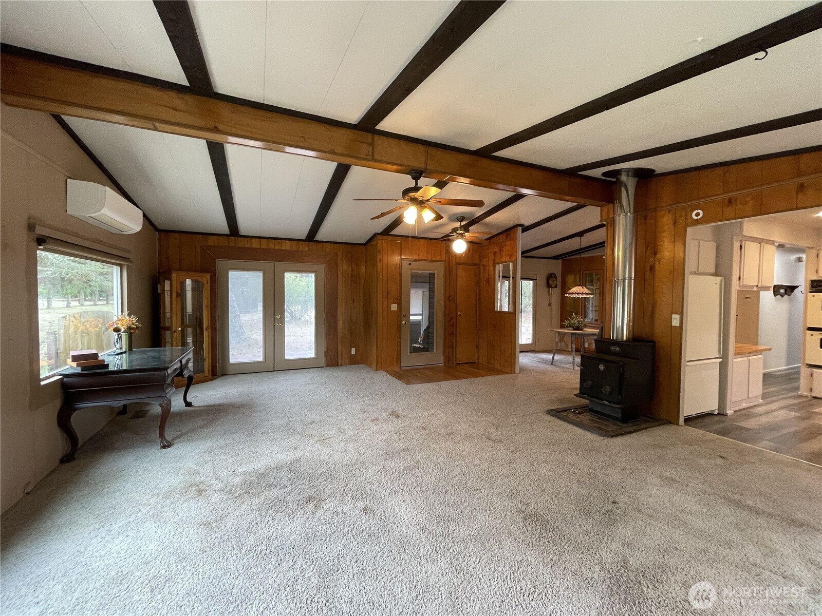 141 Quiet Place Property Photo 13