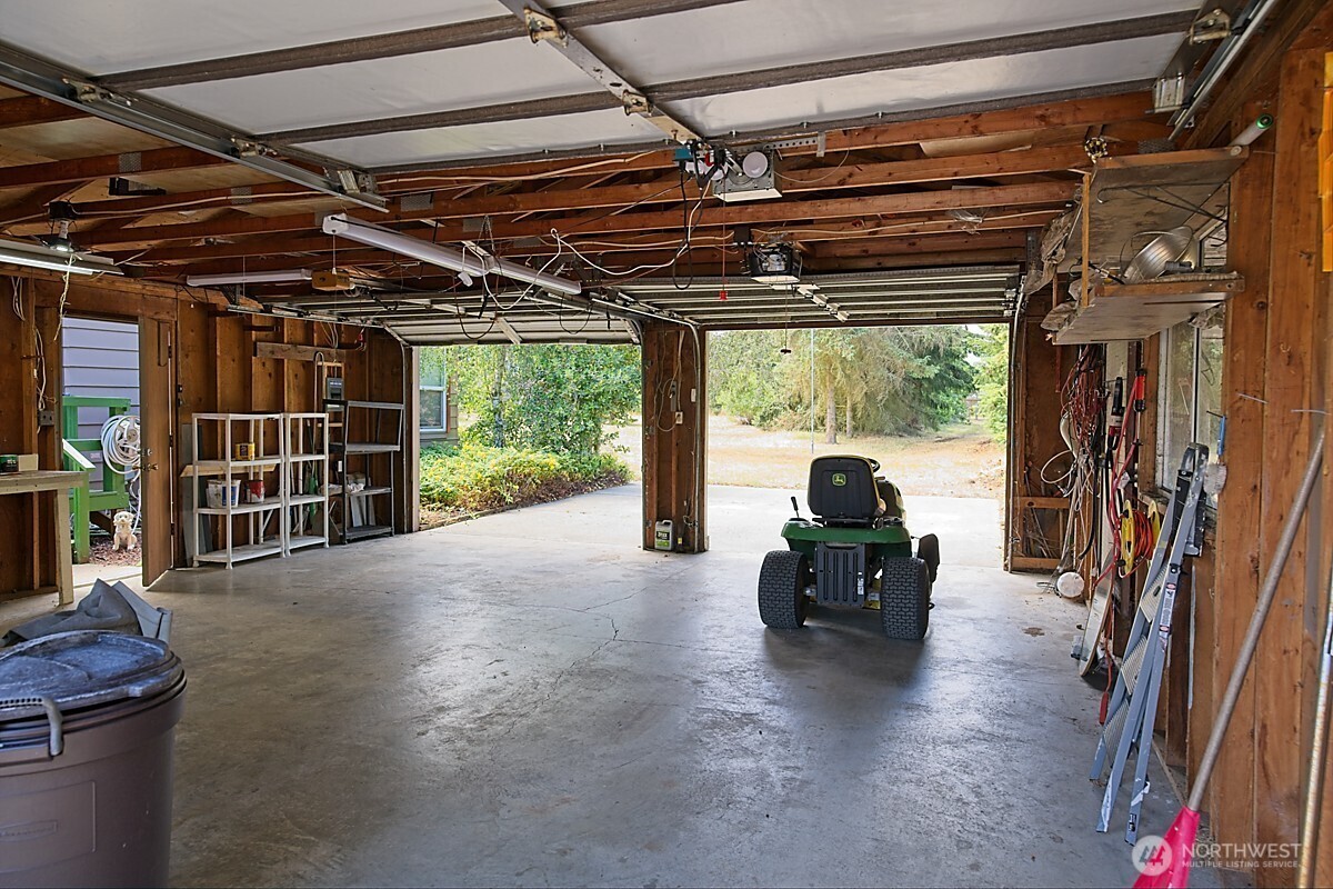 141 Quiet Place Property Photo 30