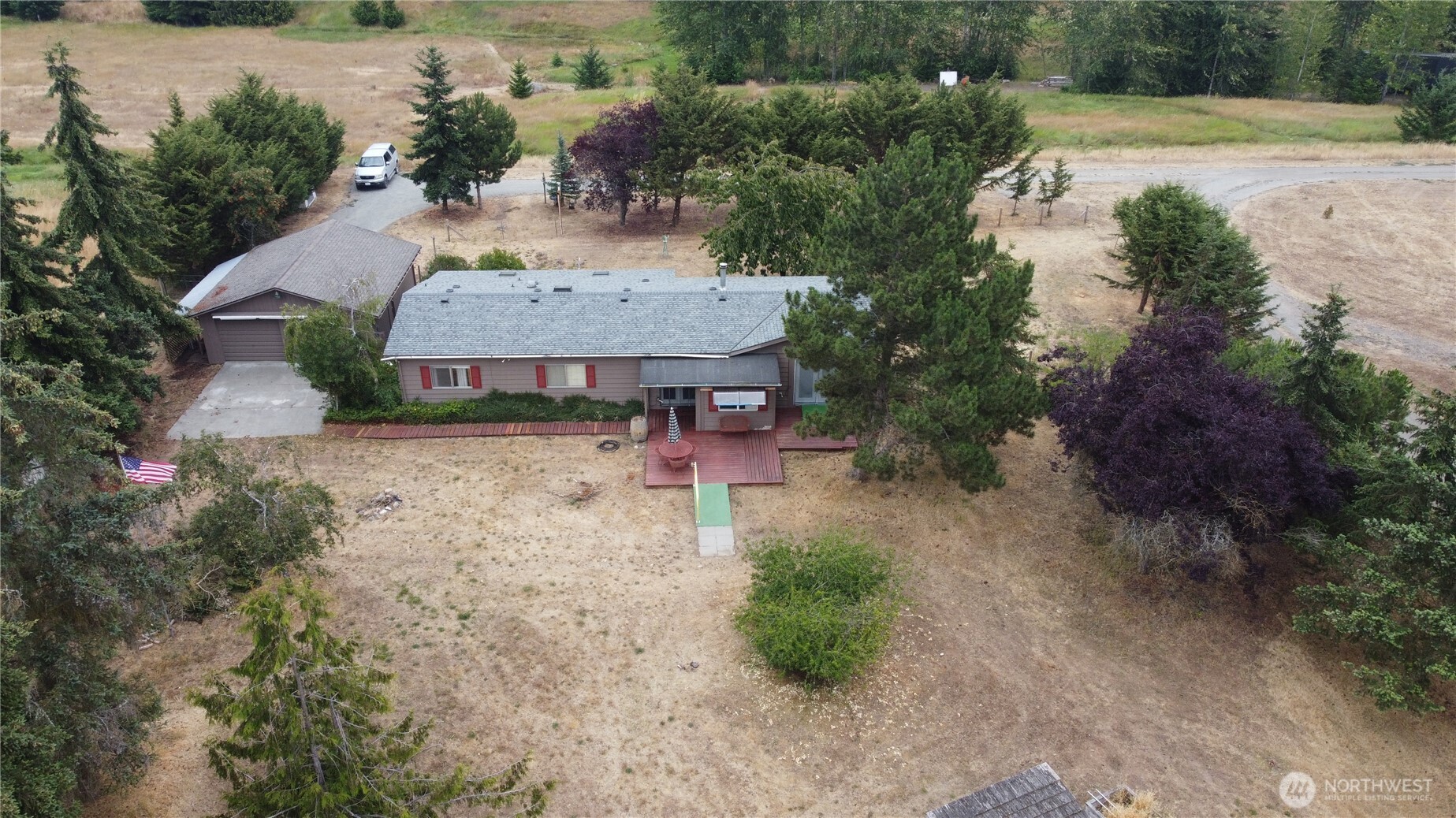 141 Quiet Place Property Photo 35