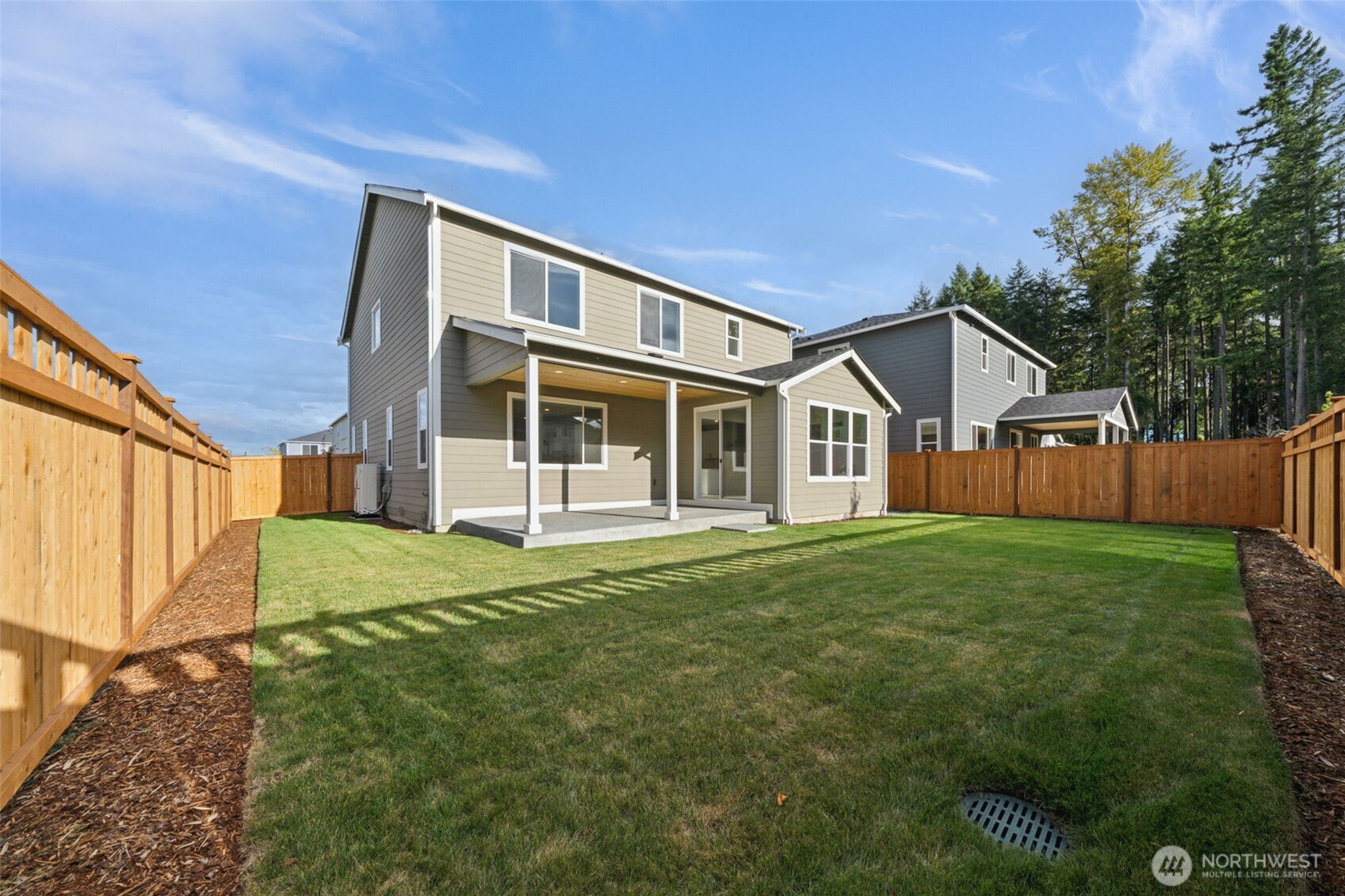 18037 139th Place 15 Property Photo 12
