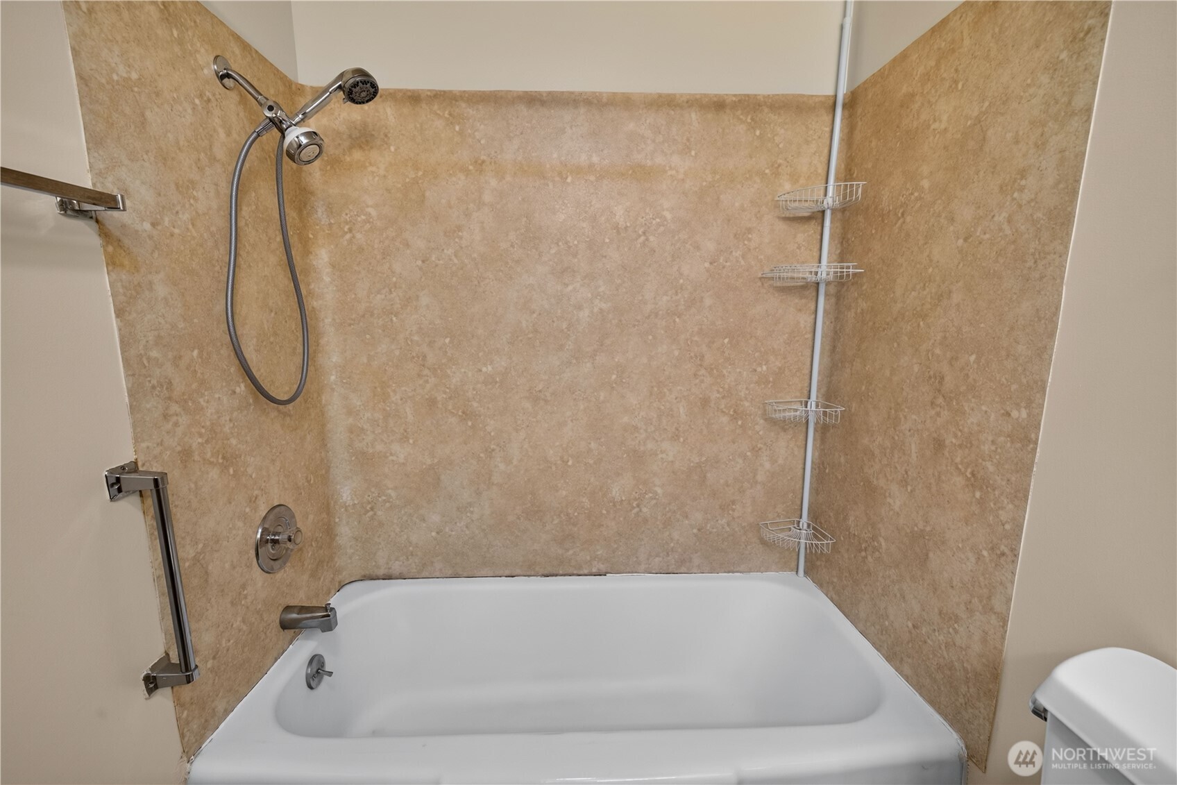 1509 Avon Avenue Property Photo 8