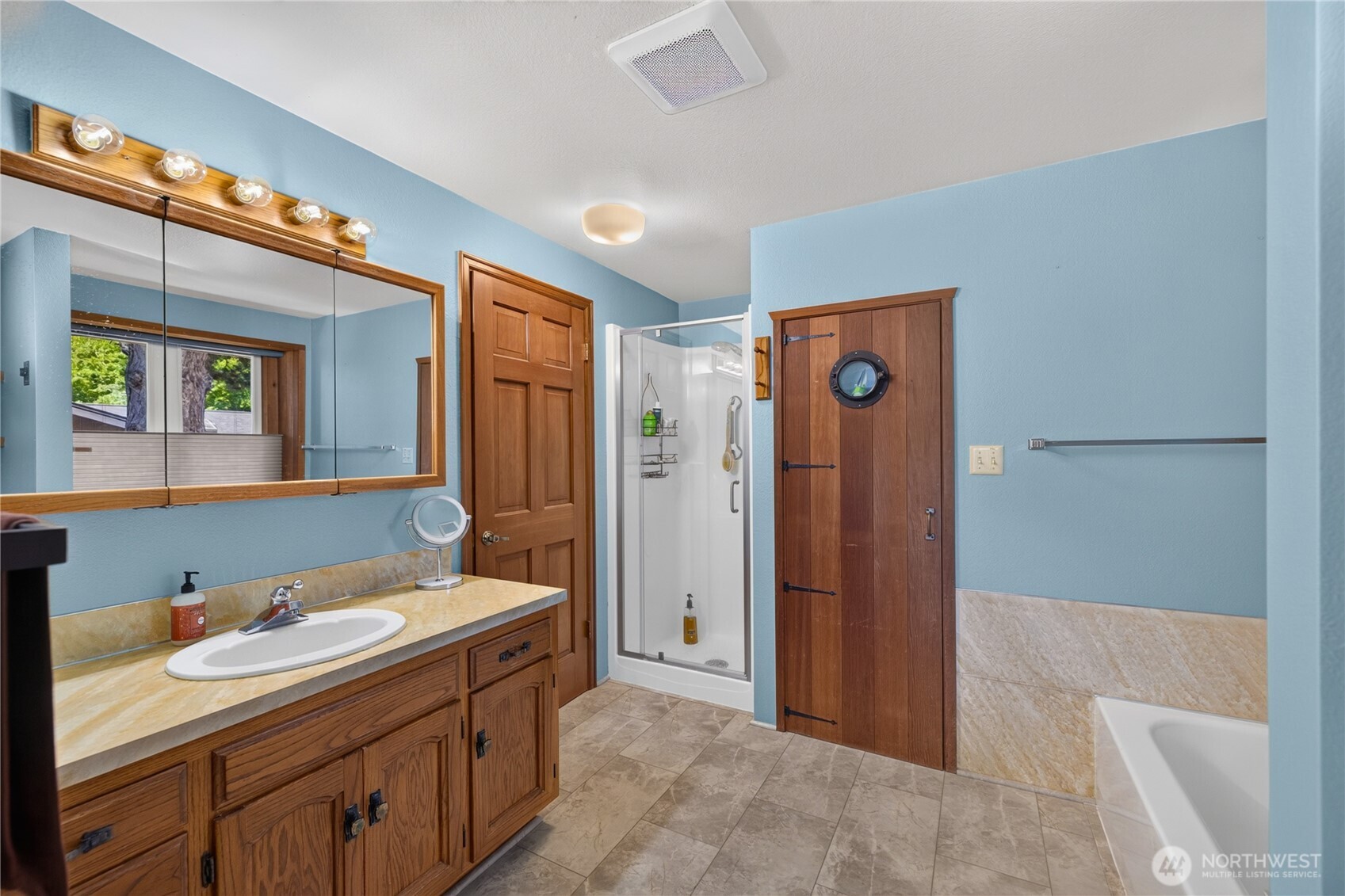421 Umatilla Drive Property Photo 16