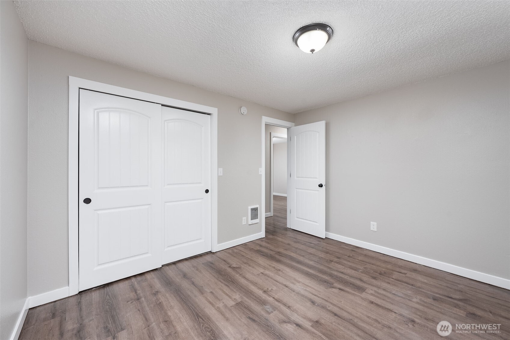 9538 Helen Avenue Property Photo 17