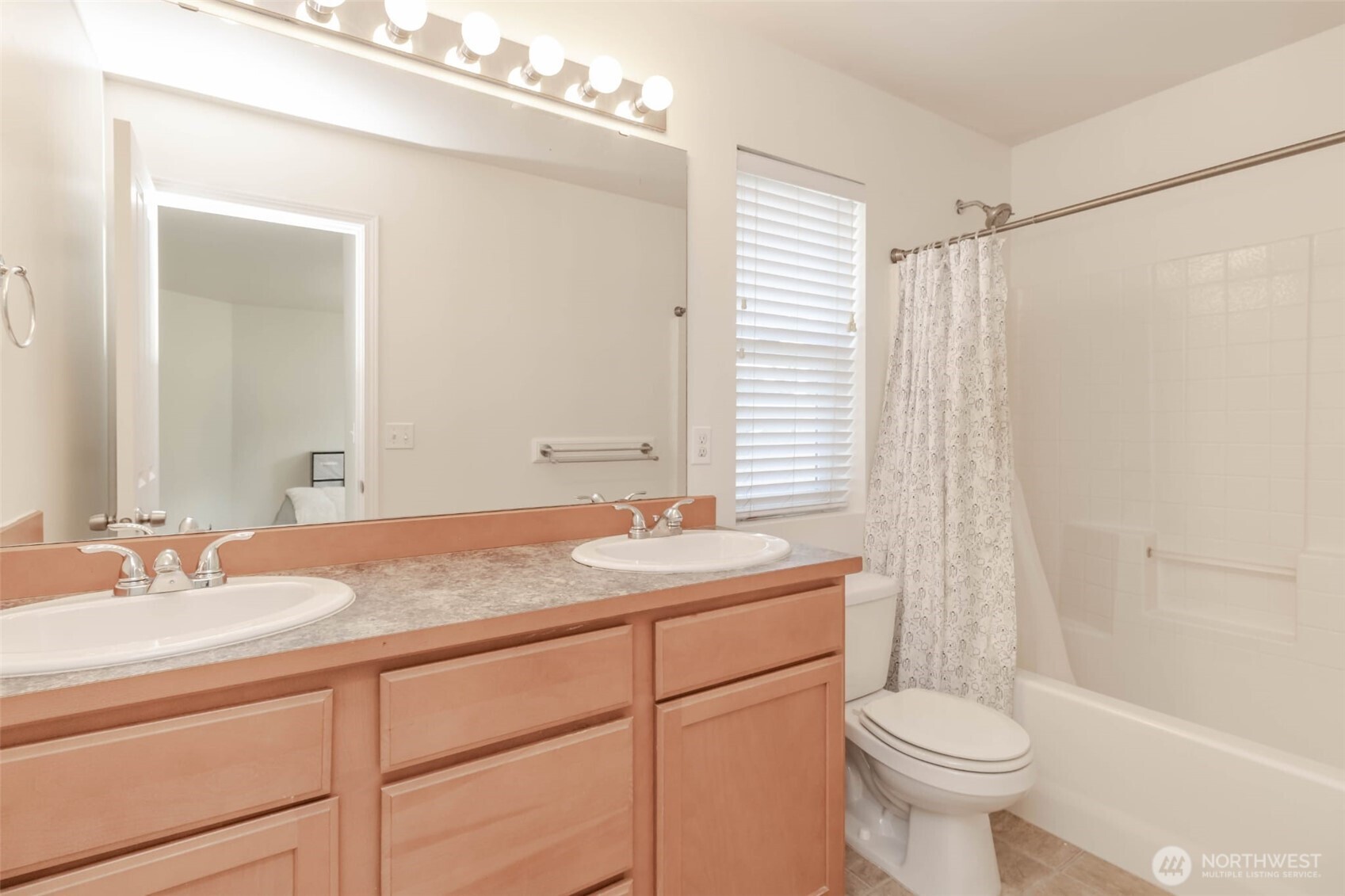 2714 67th Court Property Photo 18