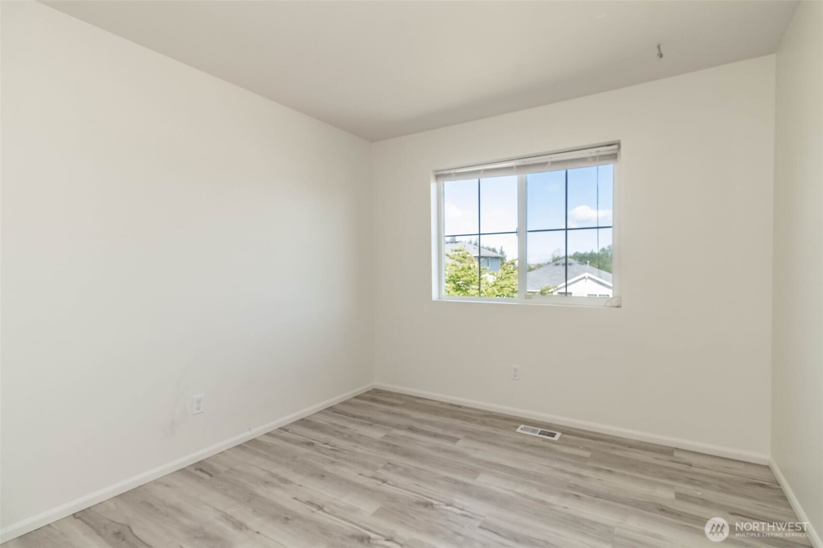2714 67th Court Property Photo 25
