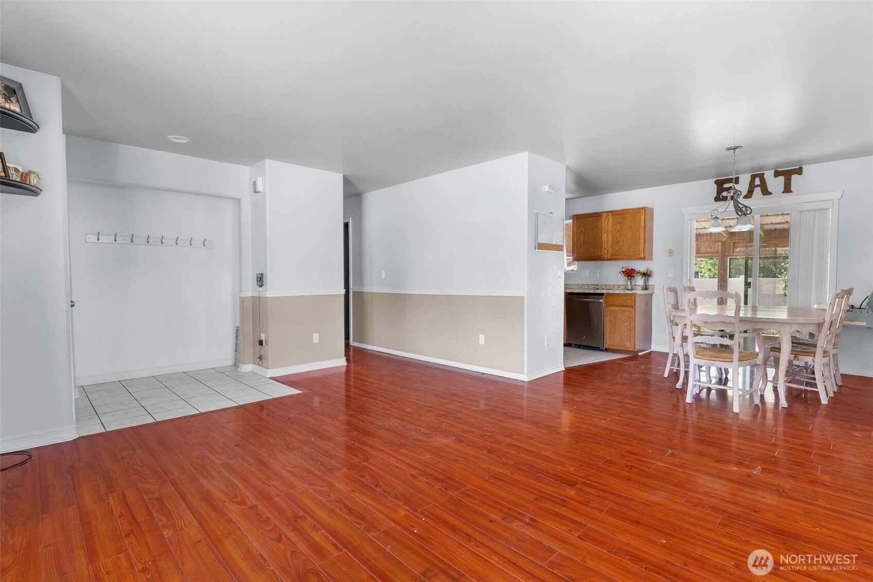 604 Bramble Avenue Property Photo 5